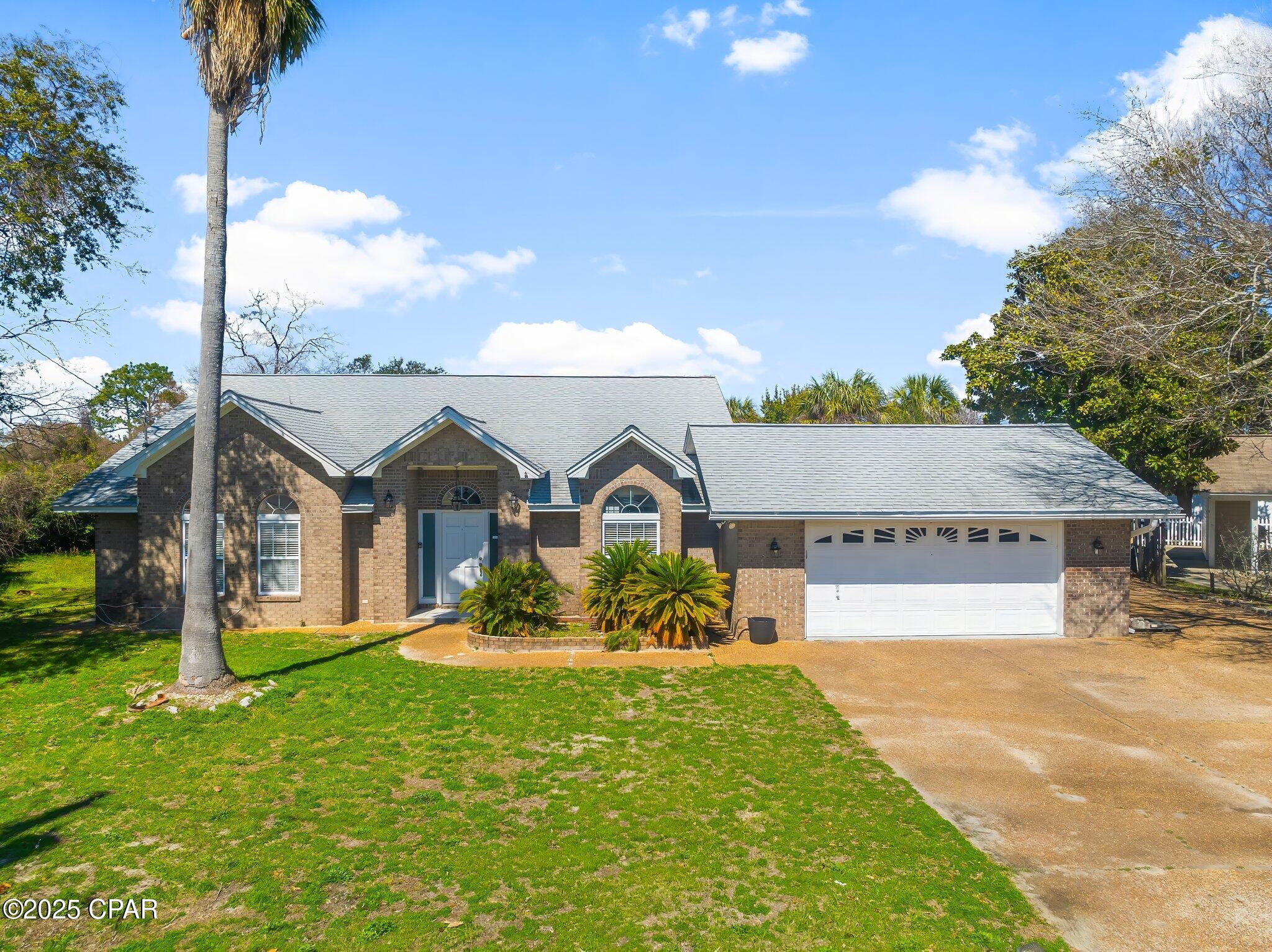 Image 1 For 144 Oleander Circle