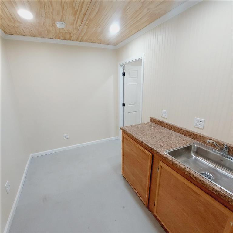 201 Smith Road — photo 5