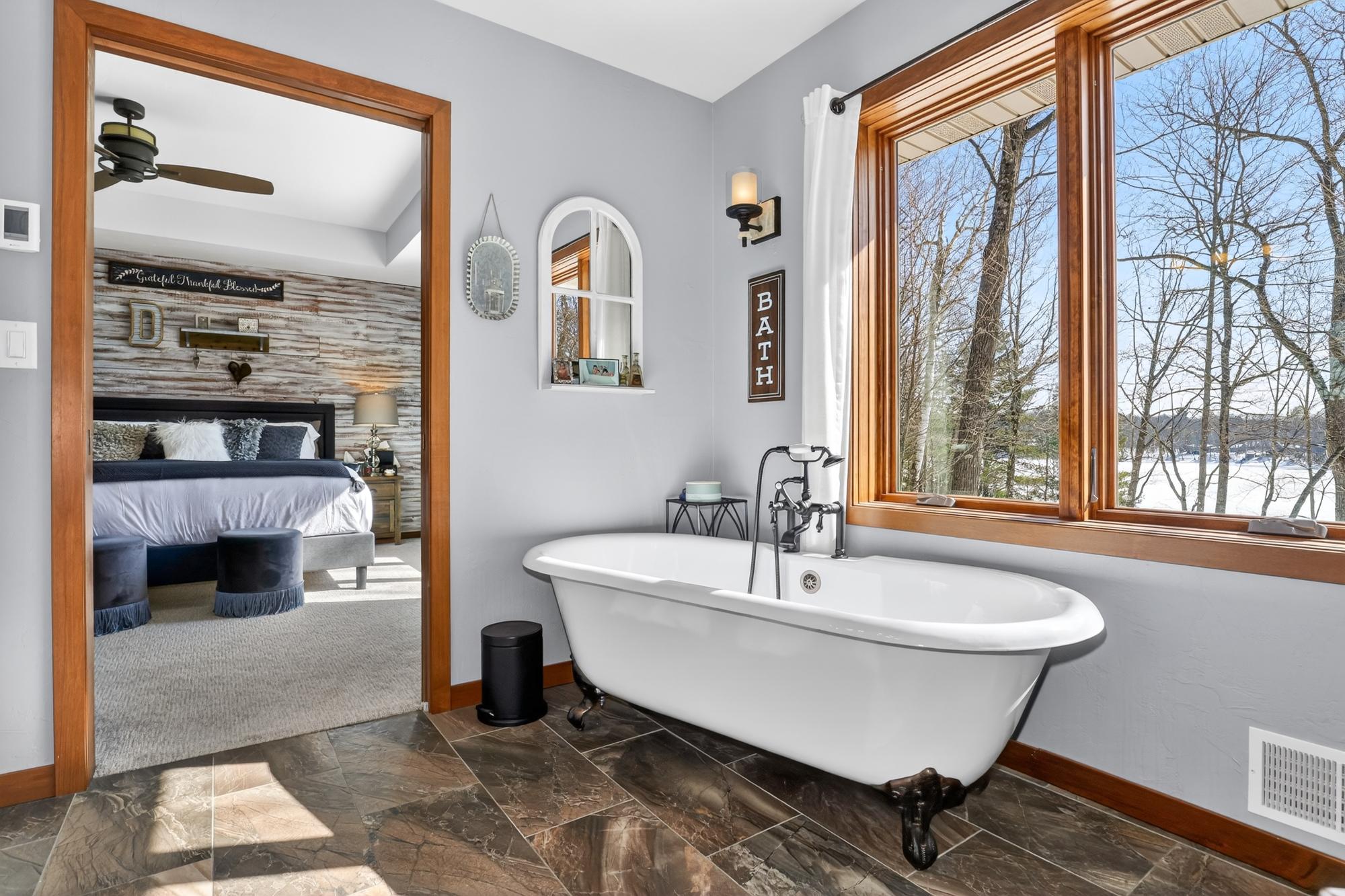 Lee Lake Property 9799 Lee Lake Rd Photo 18