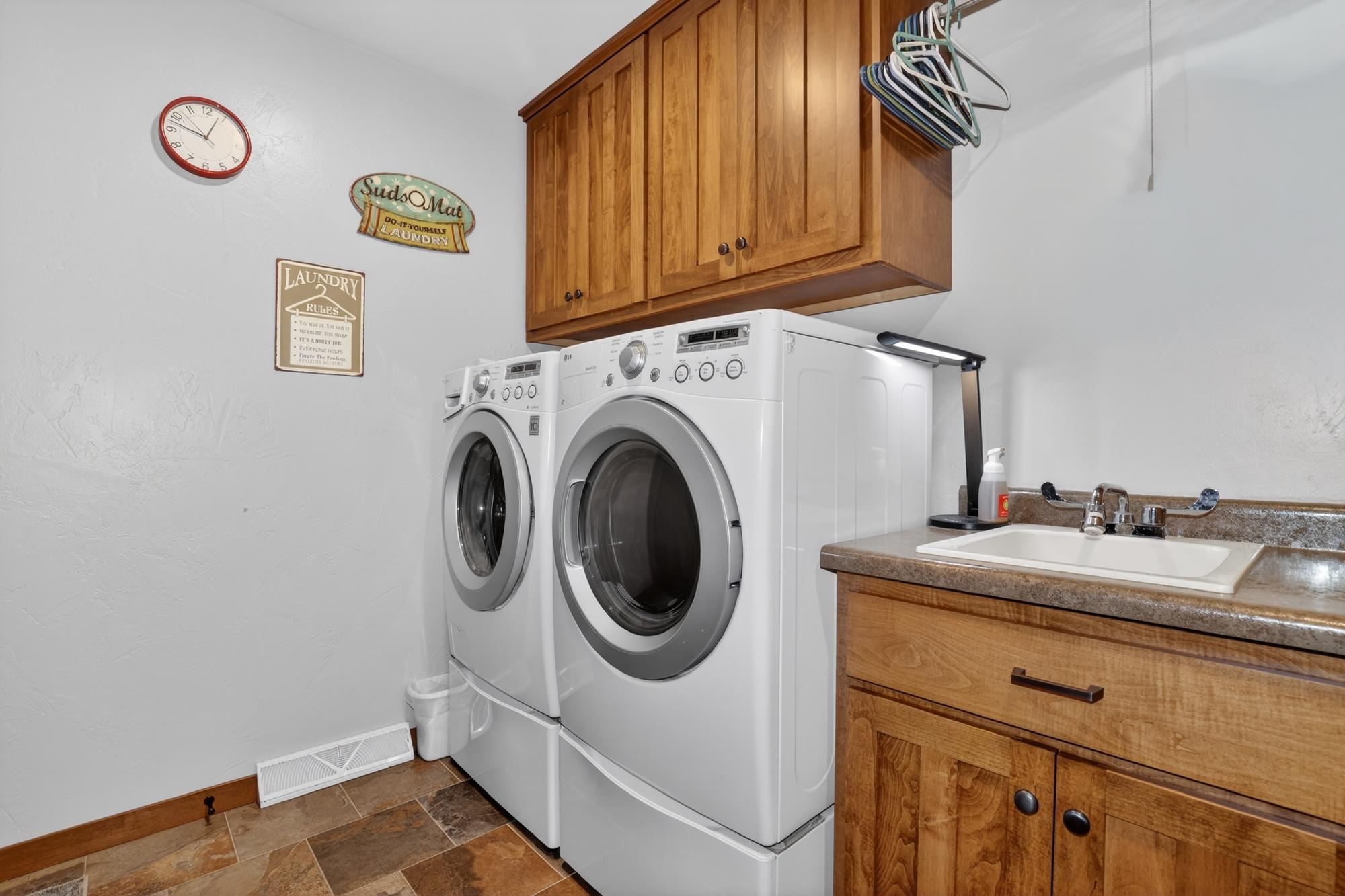 Lee Lake Property 9799 Lee Lake Rd Photo 37