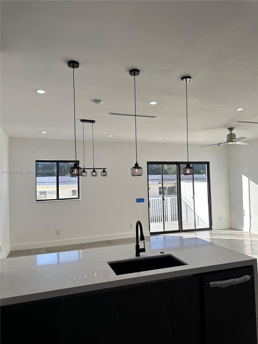 Impressive exterior facade at 4655 32nd Ave - Townhouse in Dania Beach