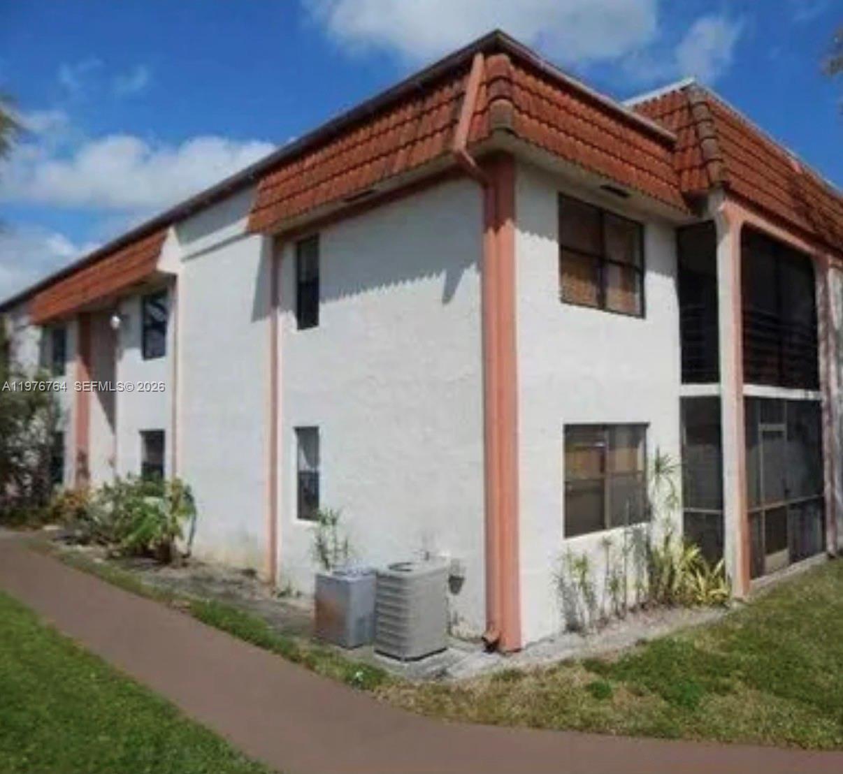 Monterey One Condo