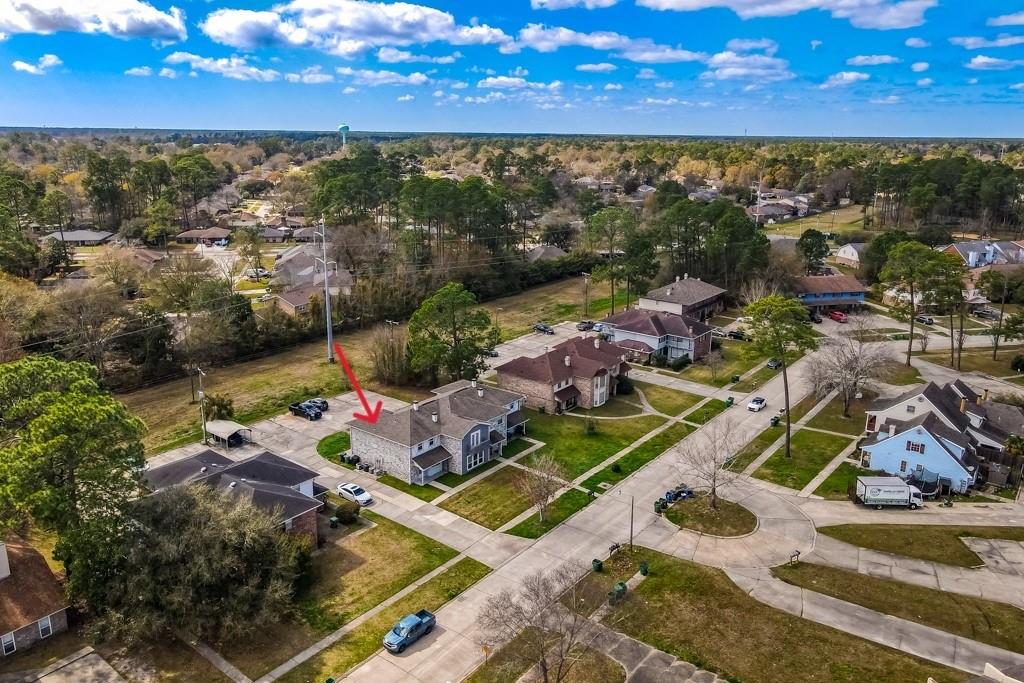 2nd image of 928 Asheville Dr, Slidell, LA 70458