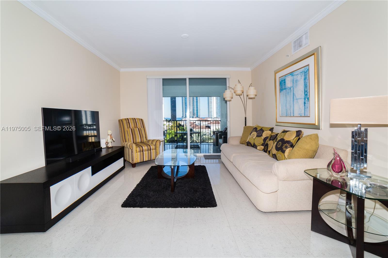 Porto Bellagio Condo