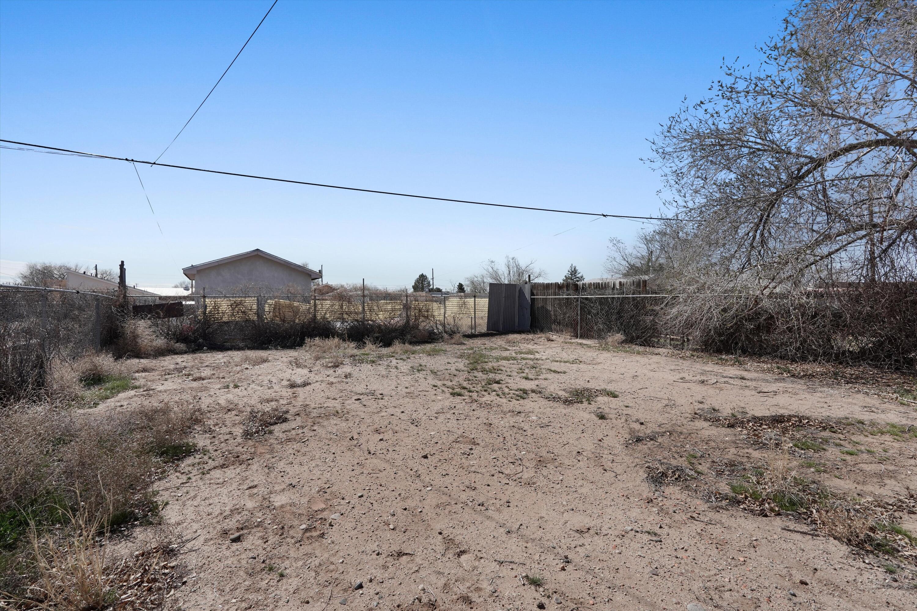 Homes for sale in Albuquerque, NM | 524 Aztec Rd Nw, Albuquerque, NM 87107 | MLS# 1099253