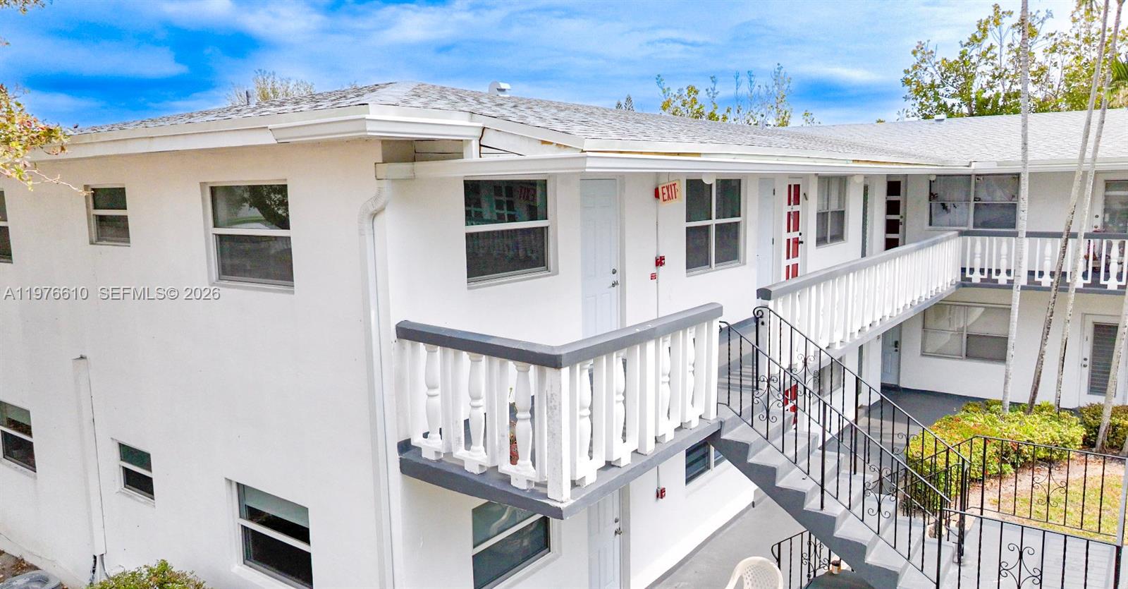 Pell Manor Condominium 3