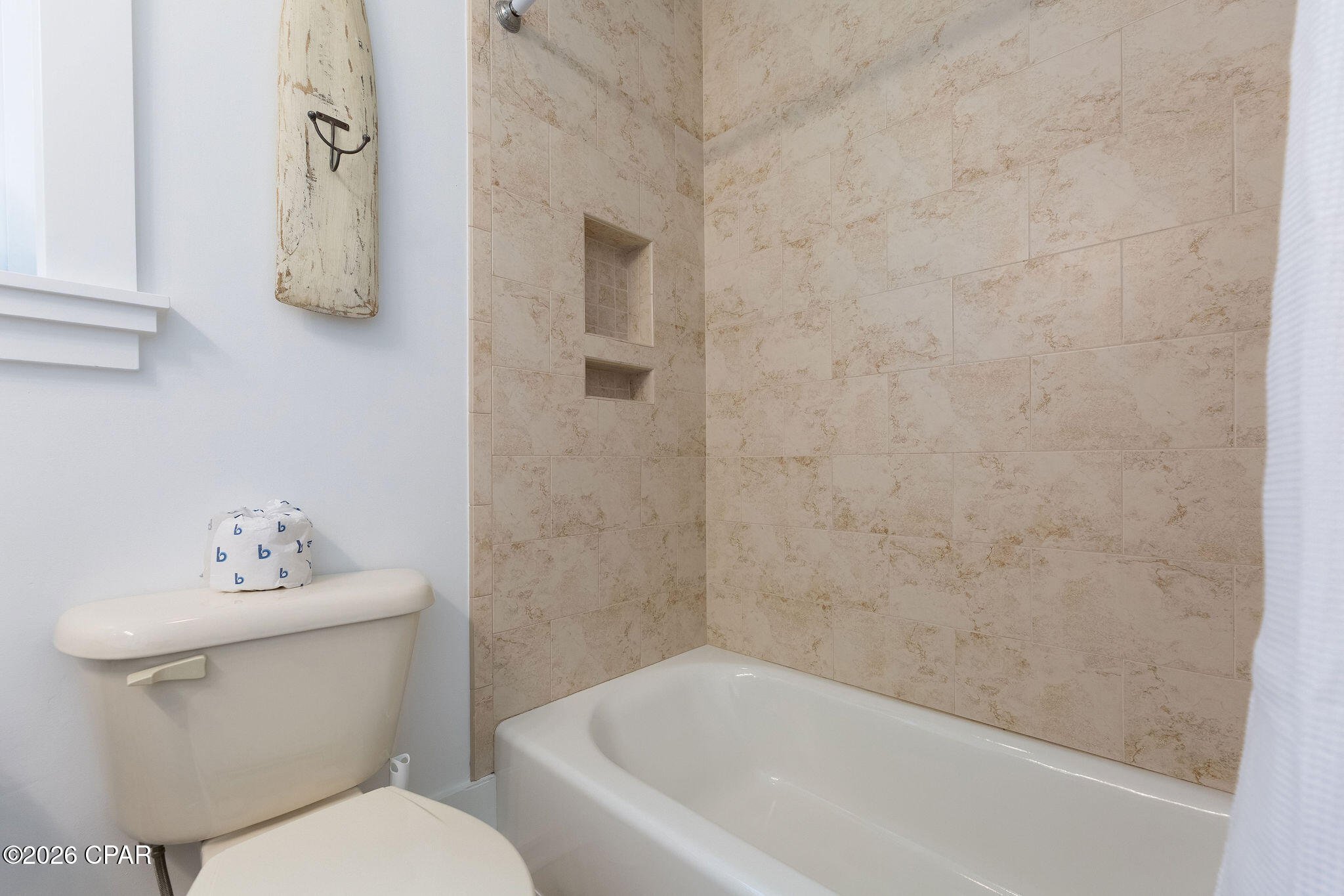 Listing photo id 22 for 5903 Gulf Drive