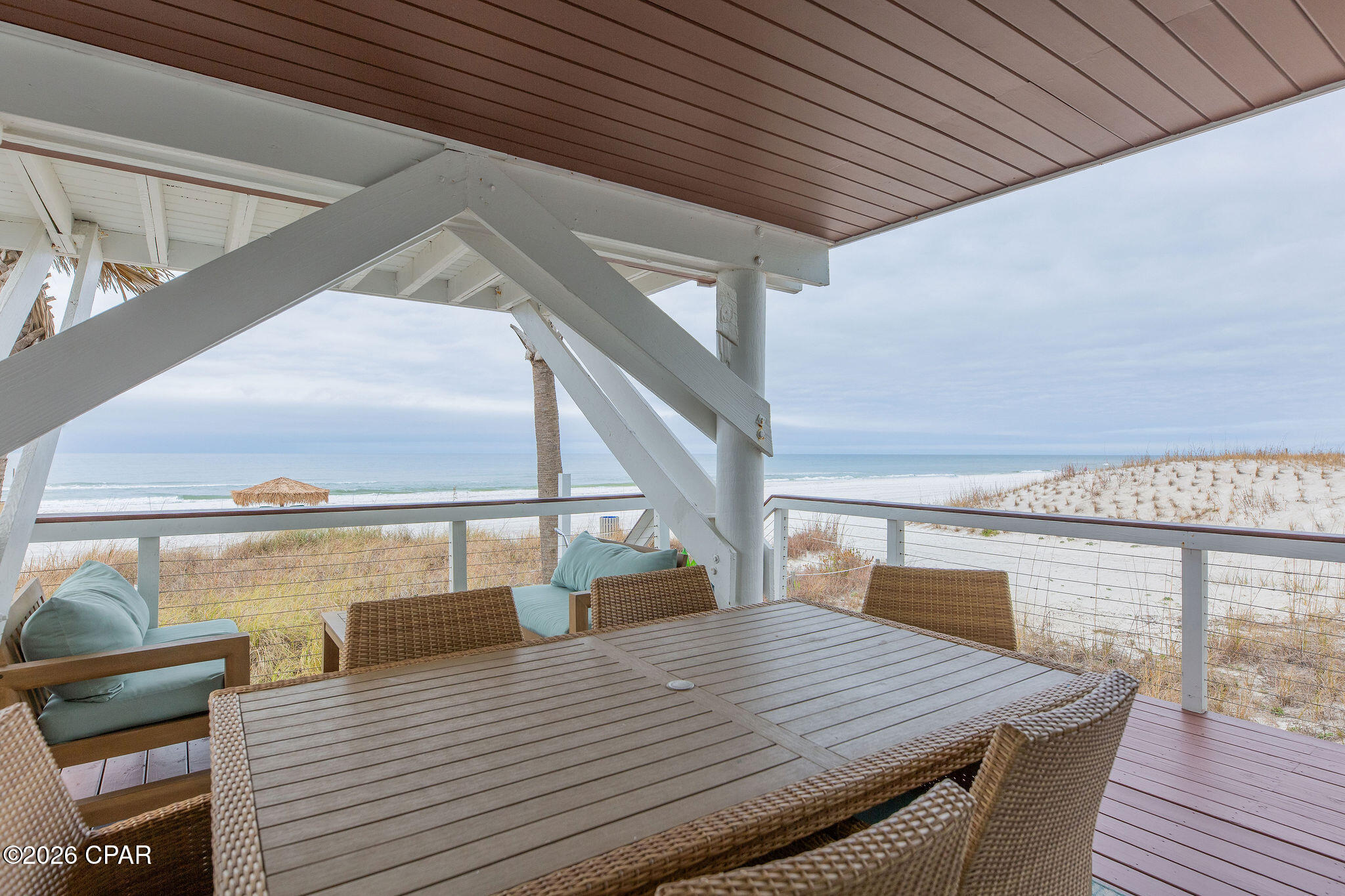 Listing photo id 38 for 5903 Gulf Drive