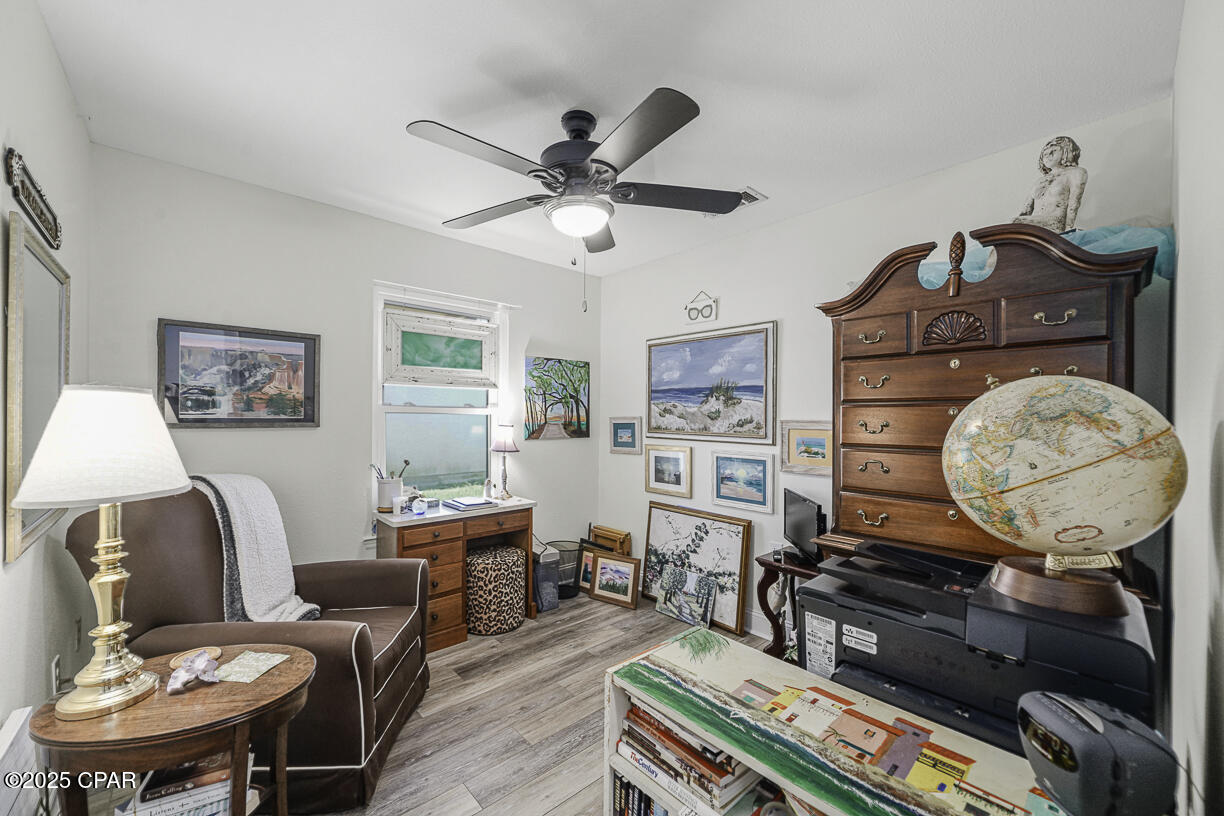 Image 11 For 201 Sea Pines Lane