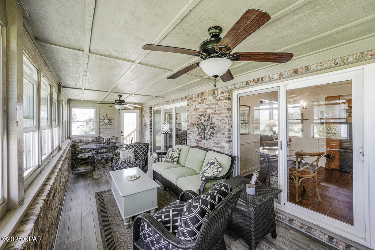 Image 23 For 201 Sea Pines Lane