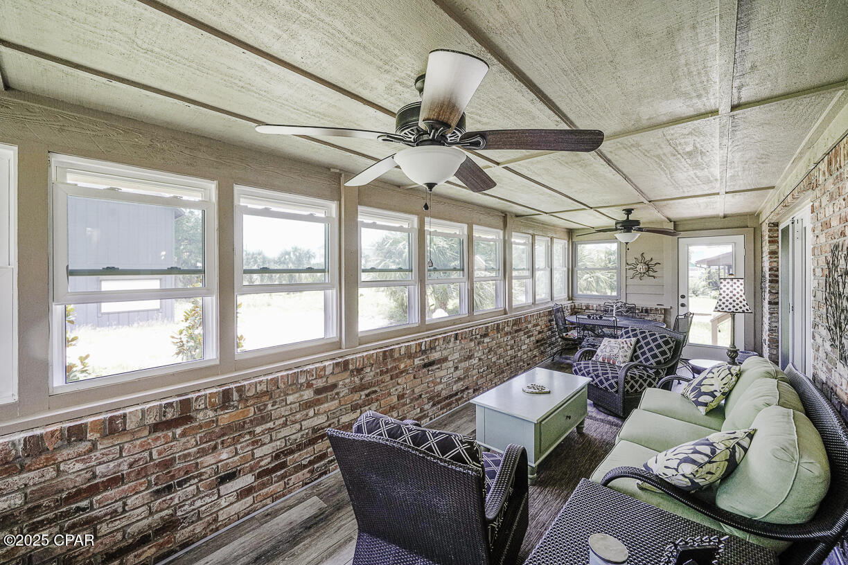 Image 24 For 201 Sea Pines Lane