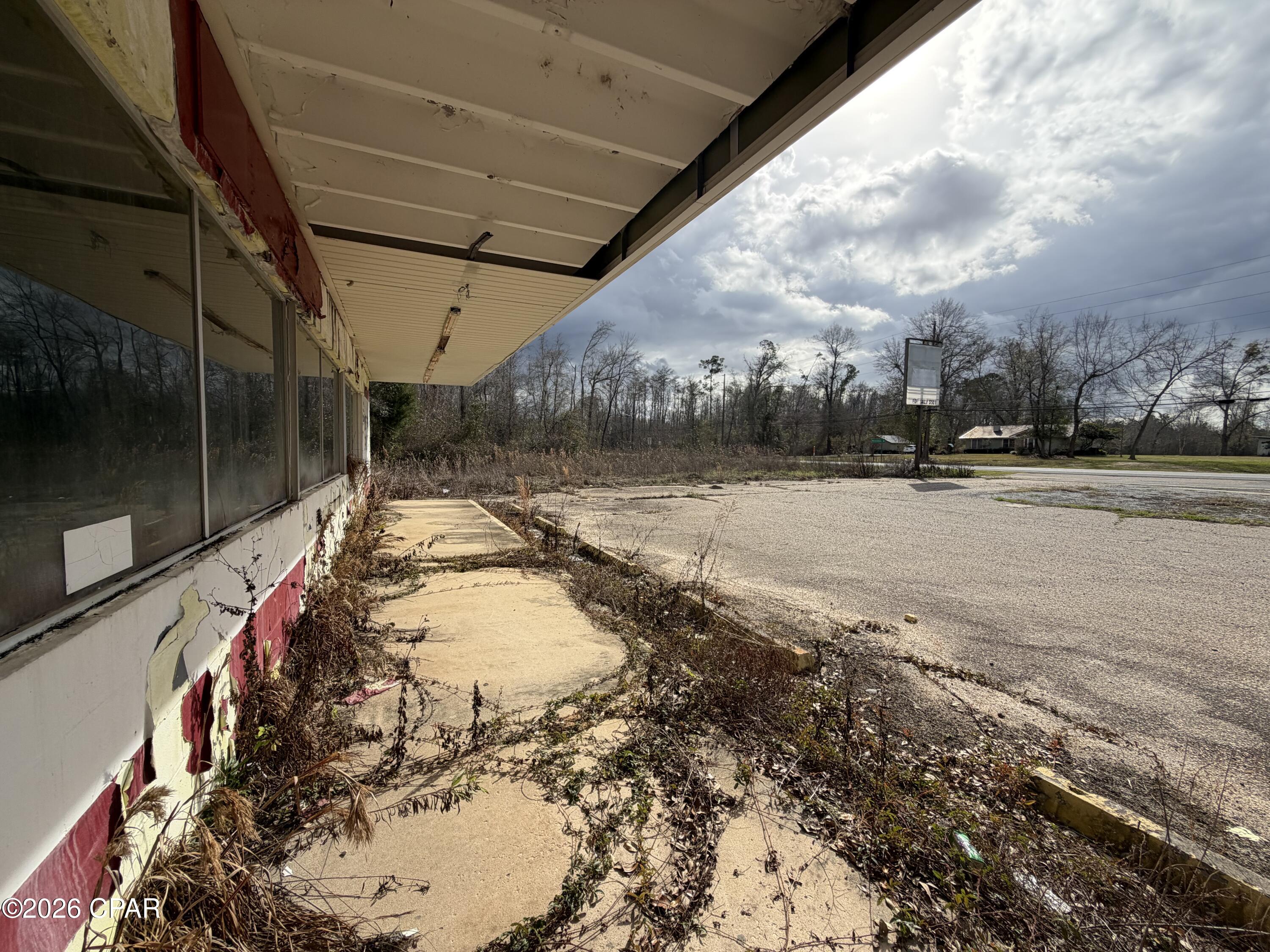Image 9 For 2124 Porter Avenue