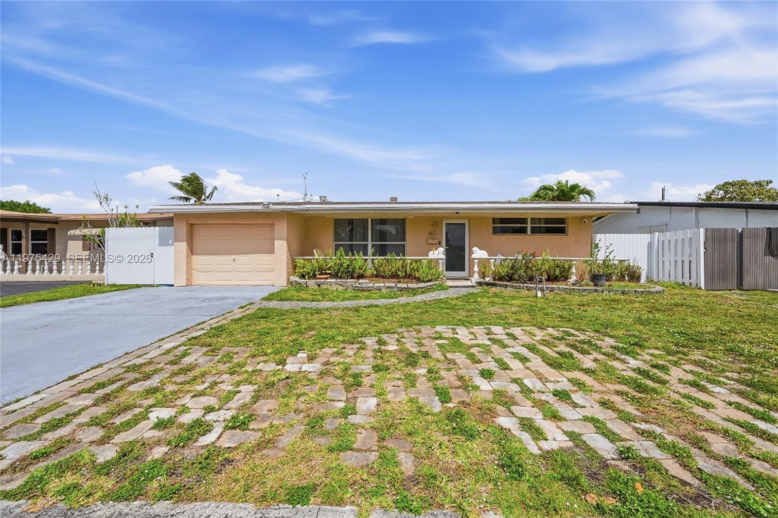 Sunrise Golf Village Sec