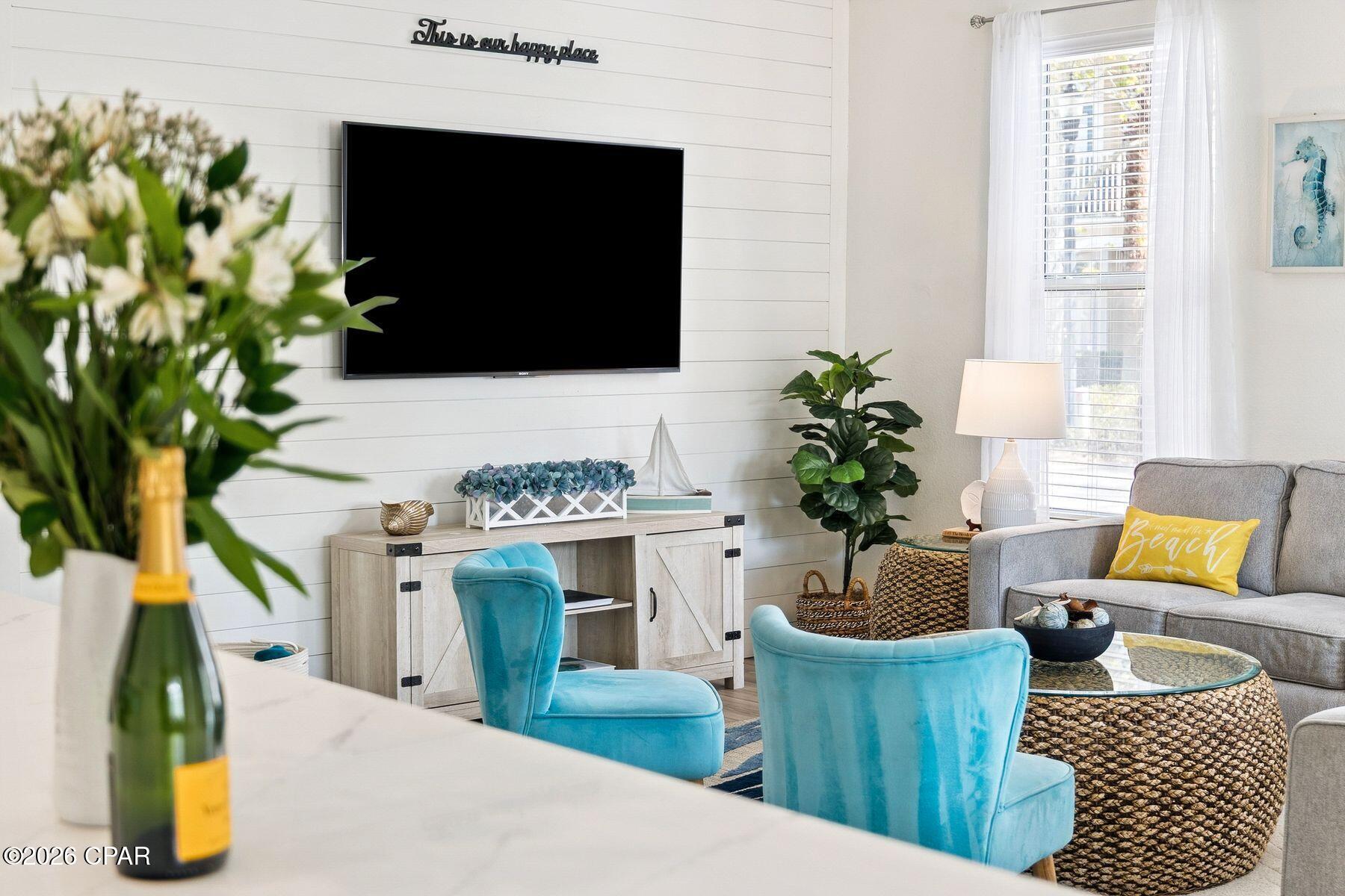 Image 10 For 4551 Village Way