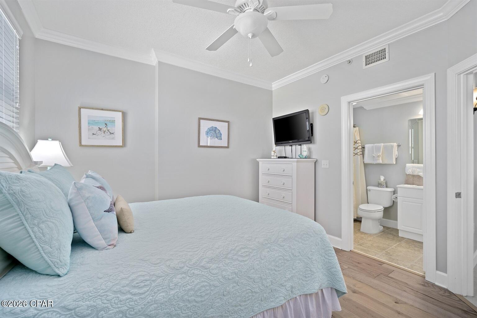 Image 19 For 14825 Front Beach Road 2011