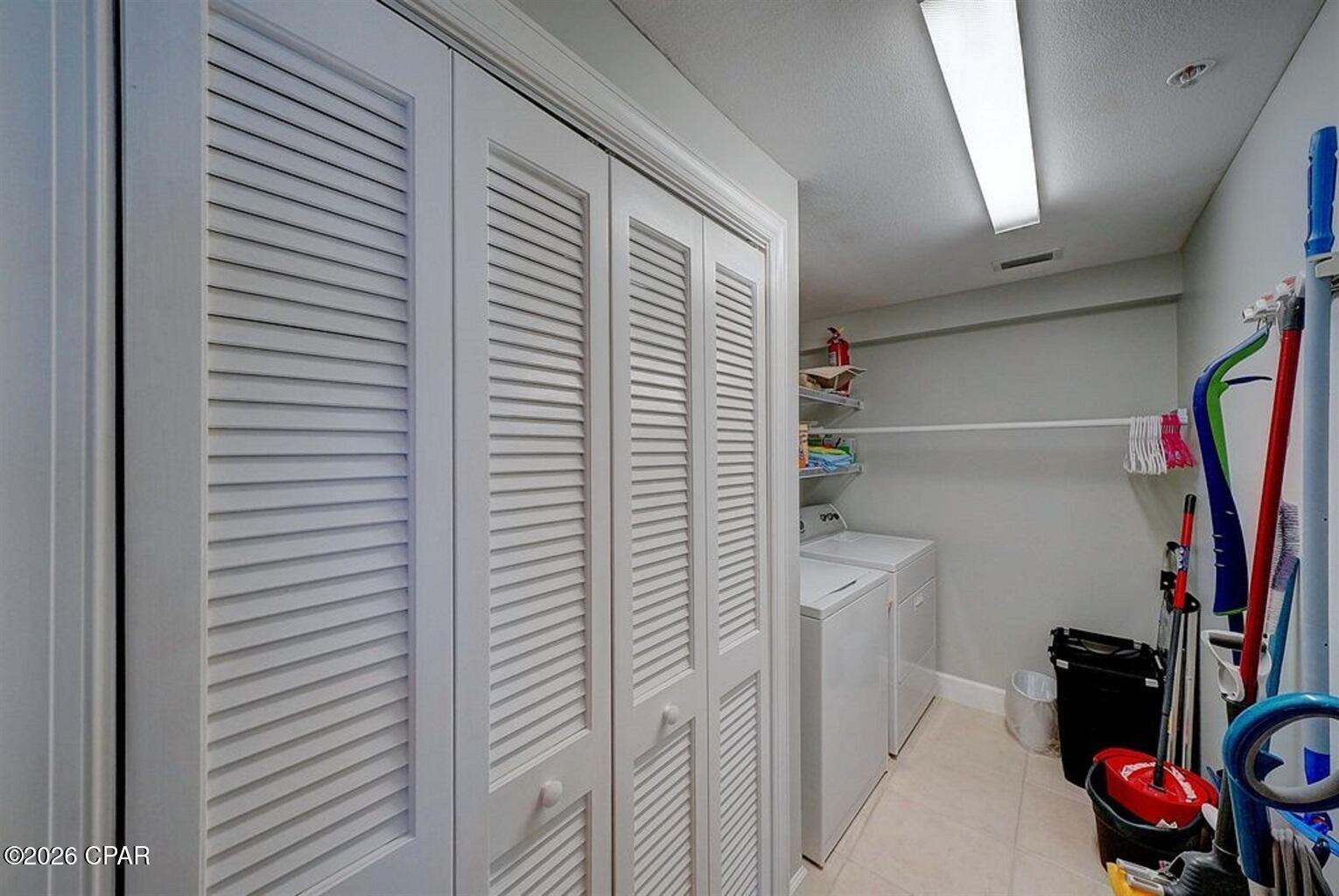 Image 27 For 14825 Front Beach Road 2011