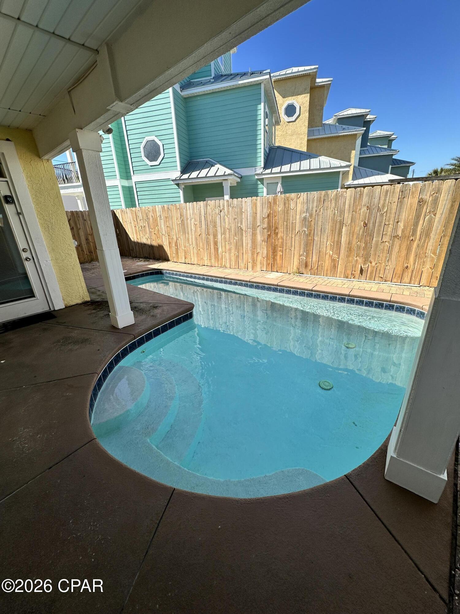 Image 2 For 22500 Front Beach Road