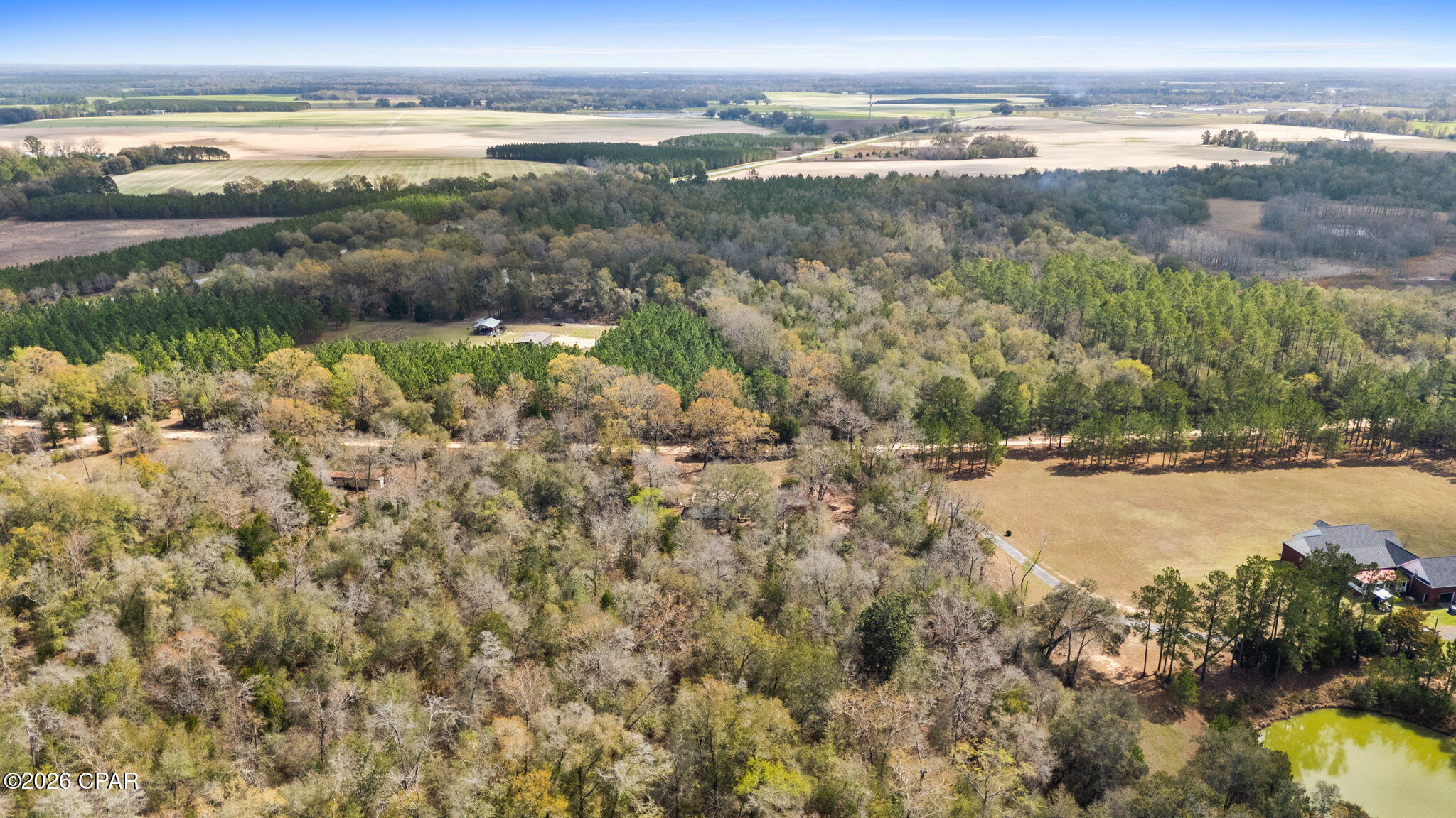 Listing photo id 42 for 4890 Logan Loop