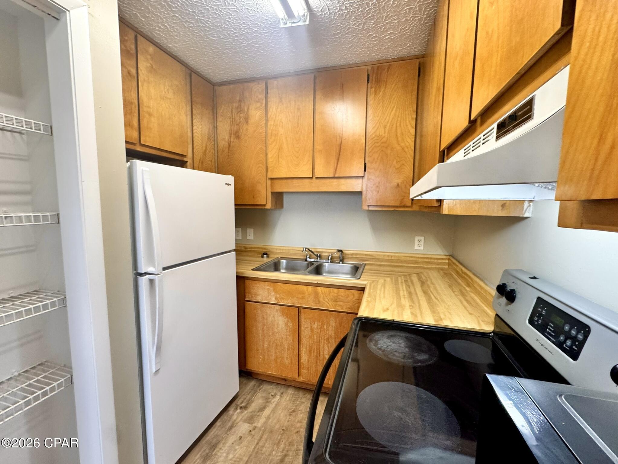 Image 10 For 7718 Fl-22  C