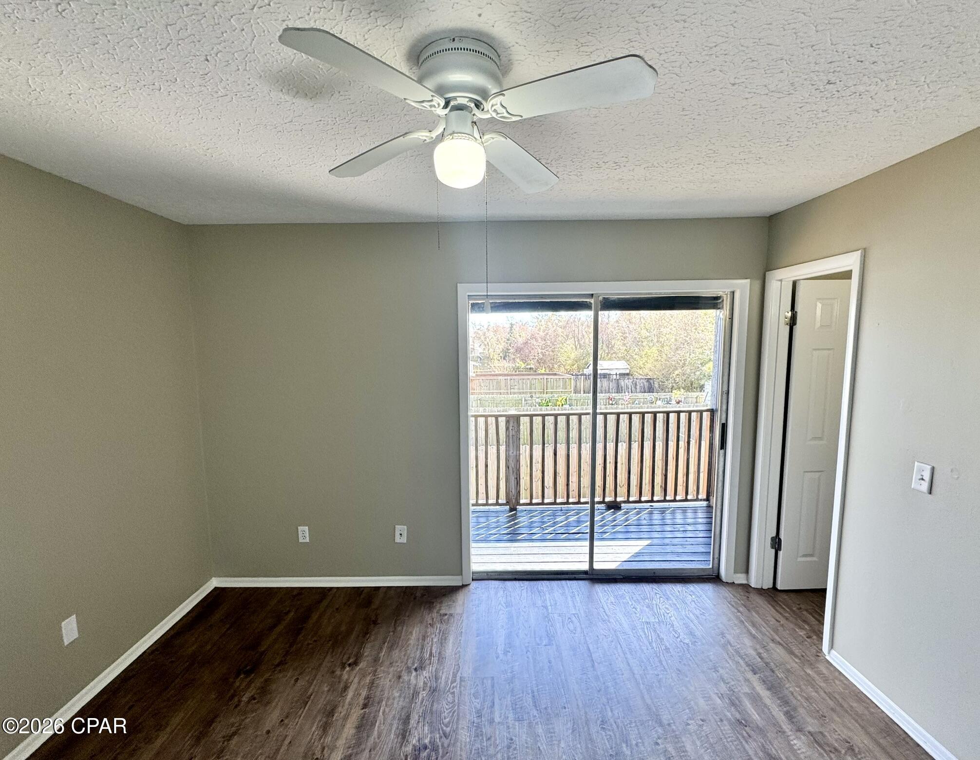 Image 17 For 7718 Fl-22  C