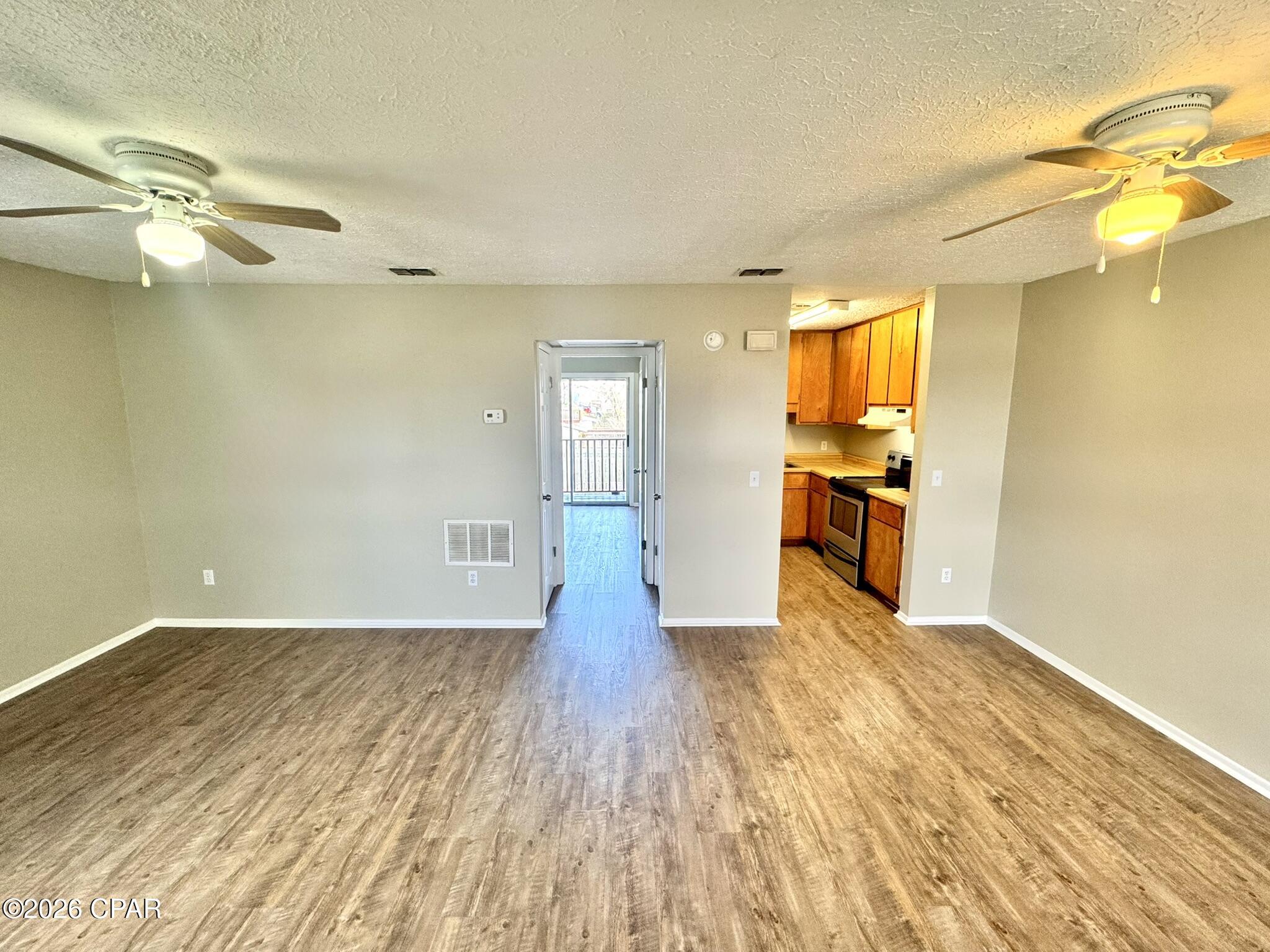 Image 7 For 7718 Fl-22  C