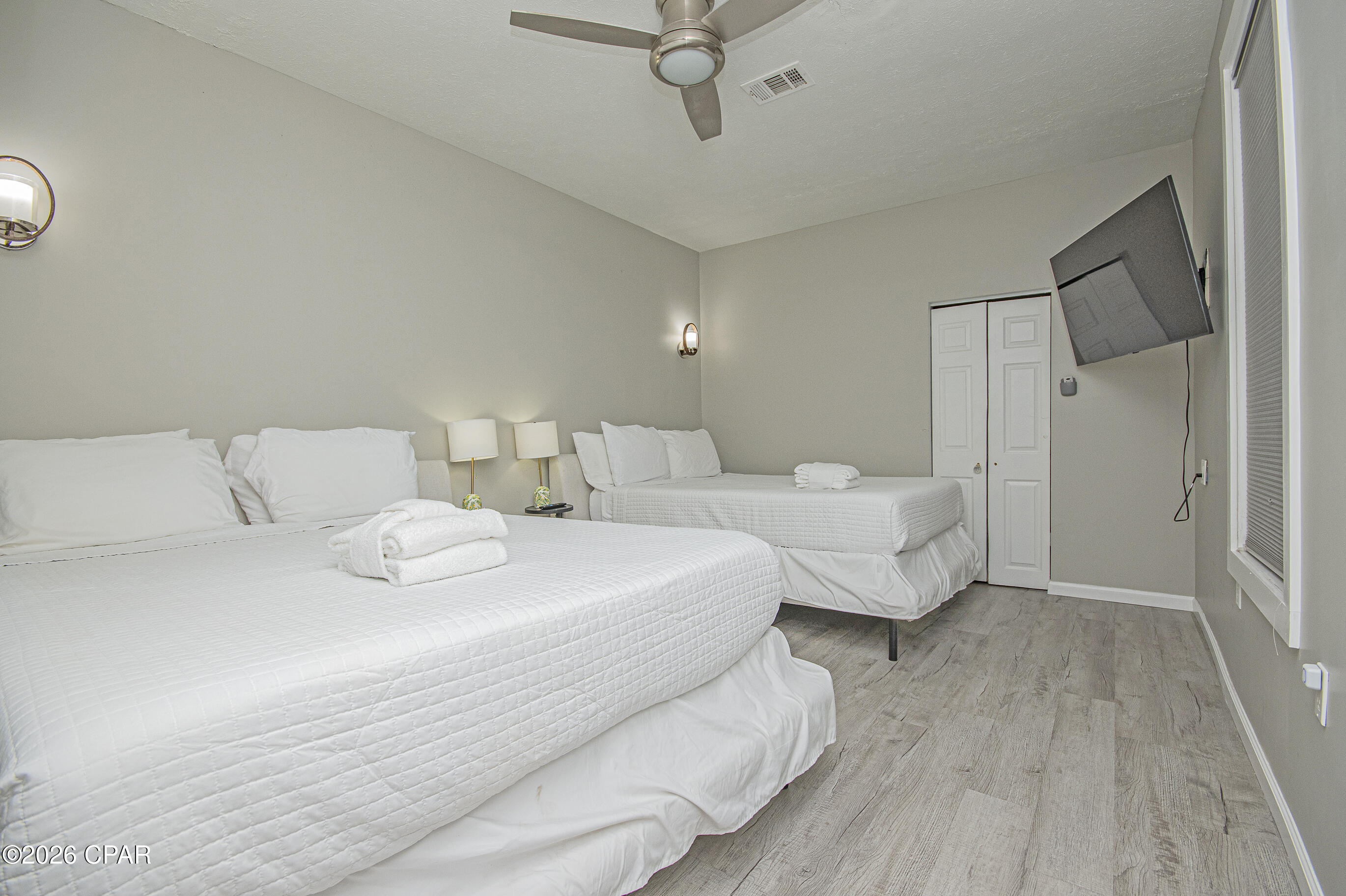 Image 3 For 17135 Front Beach Road 23