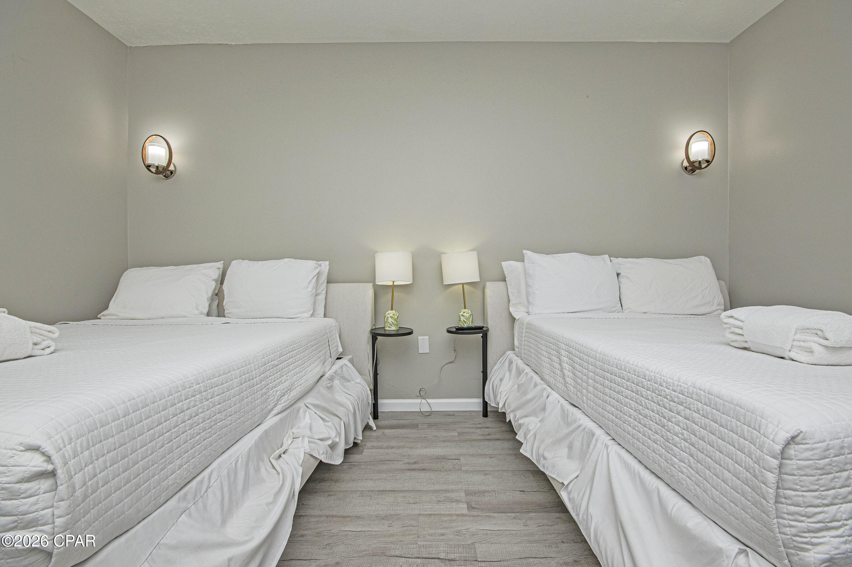 Image 4 For 17135 Front Beach Road 23