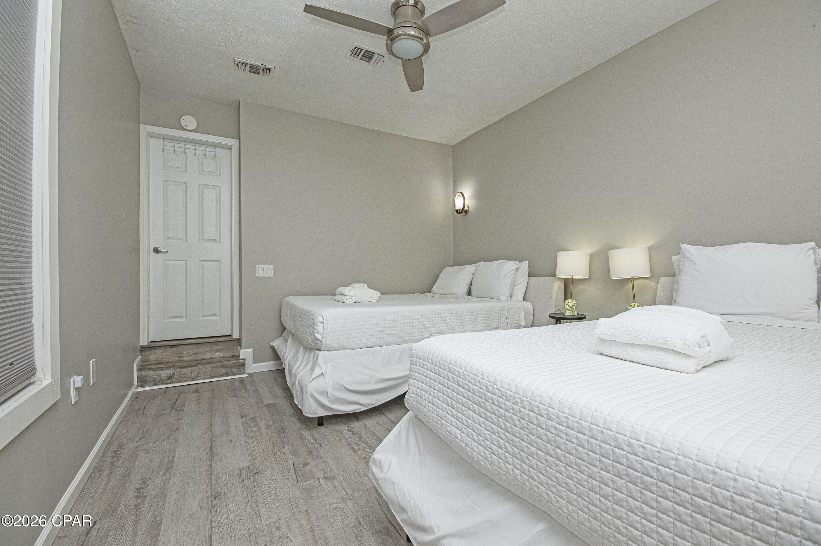 Image 5 For 17135 Front Beach Road 23