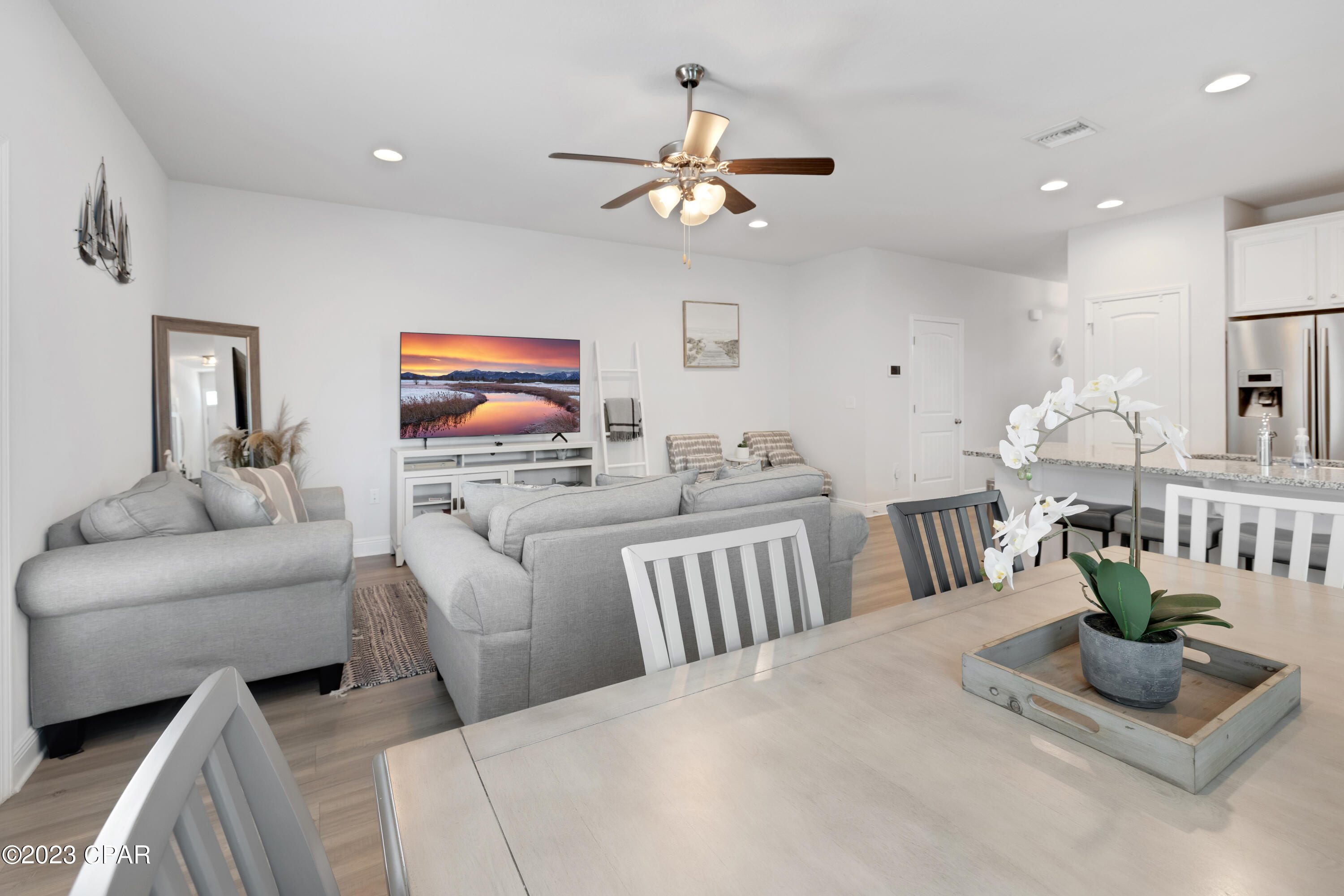 Image 17 For 1877 Pointe Drive