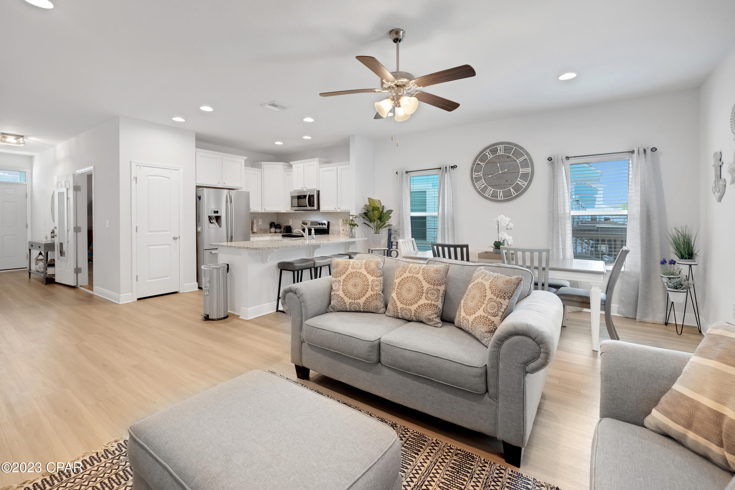 Image 19 For 1877 Pointe Drive