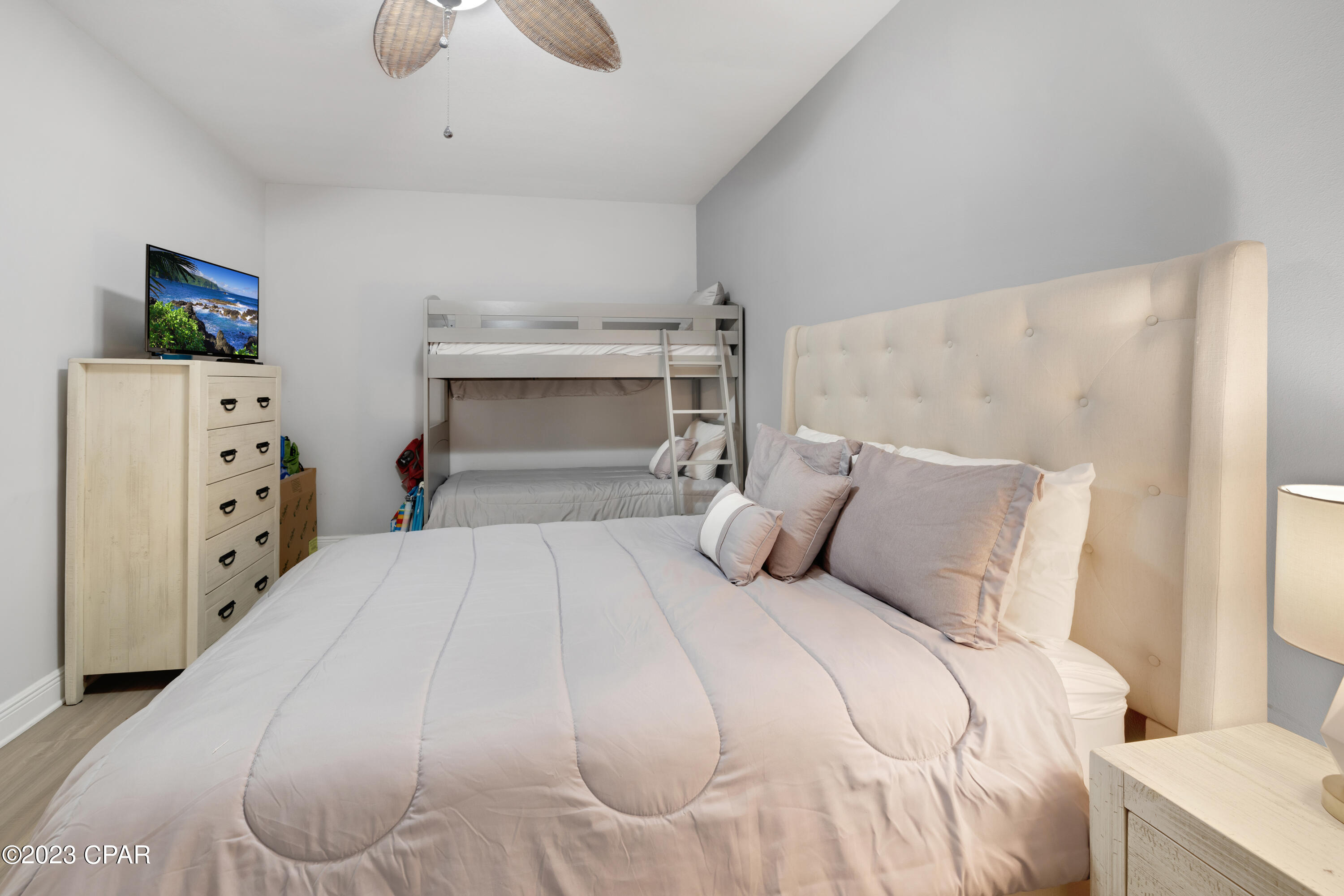 Image 6 For 1877 Pointe Drive