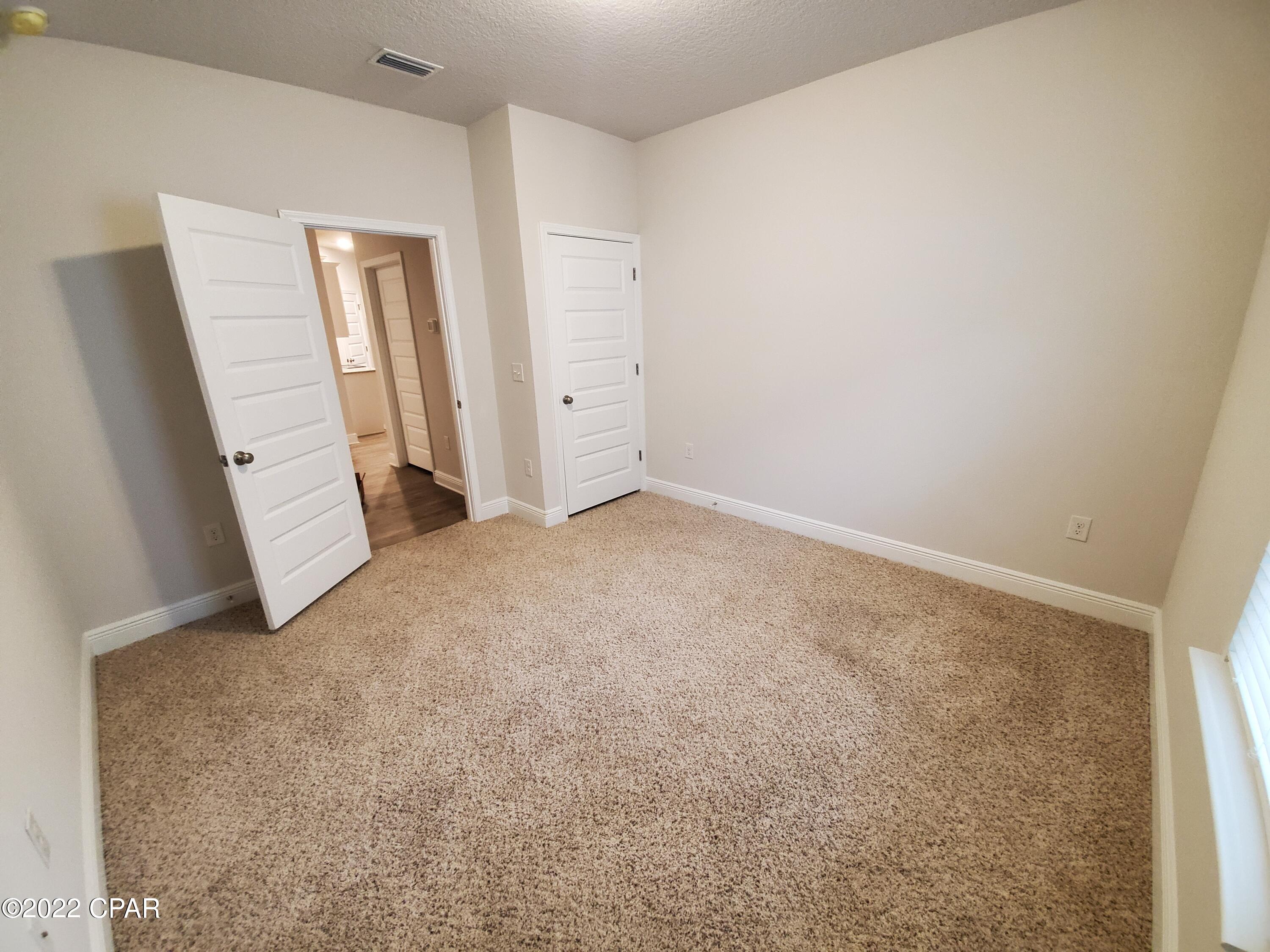 Image 10 For 326 Emerald Cove Street