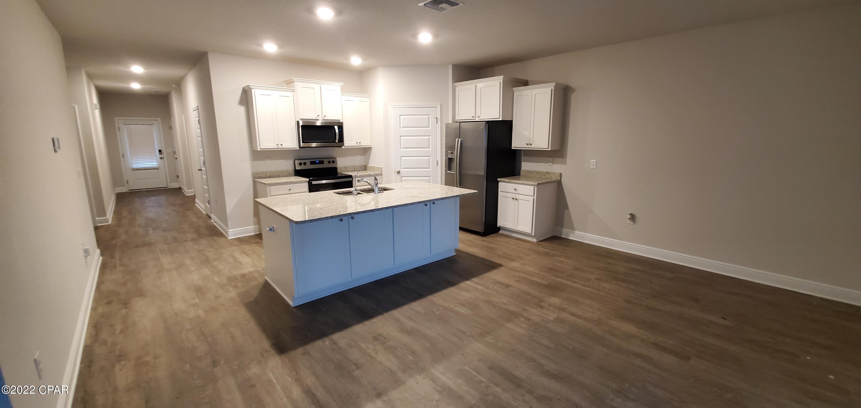 Image 2 For 326 Emerald Cove Street