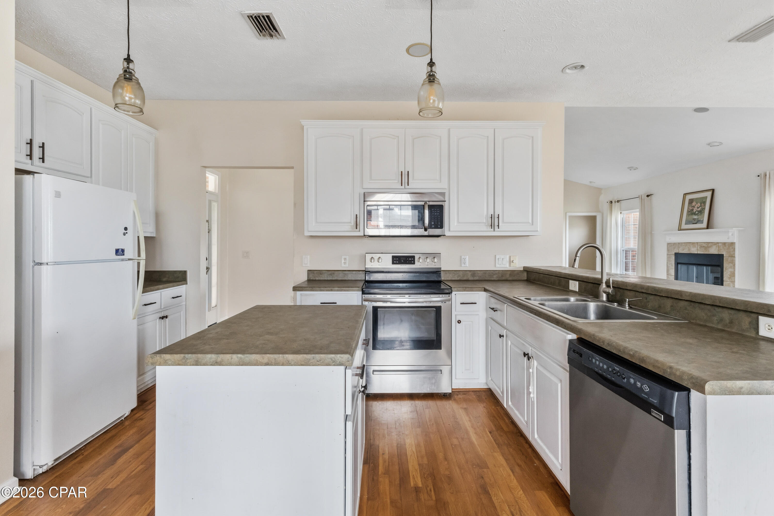 Image 5 For 4831 Mccall Lane