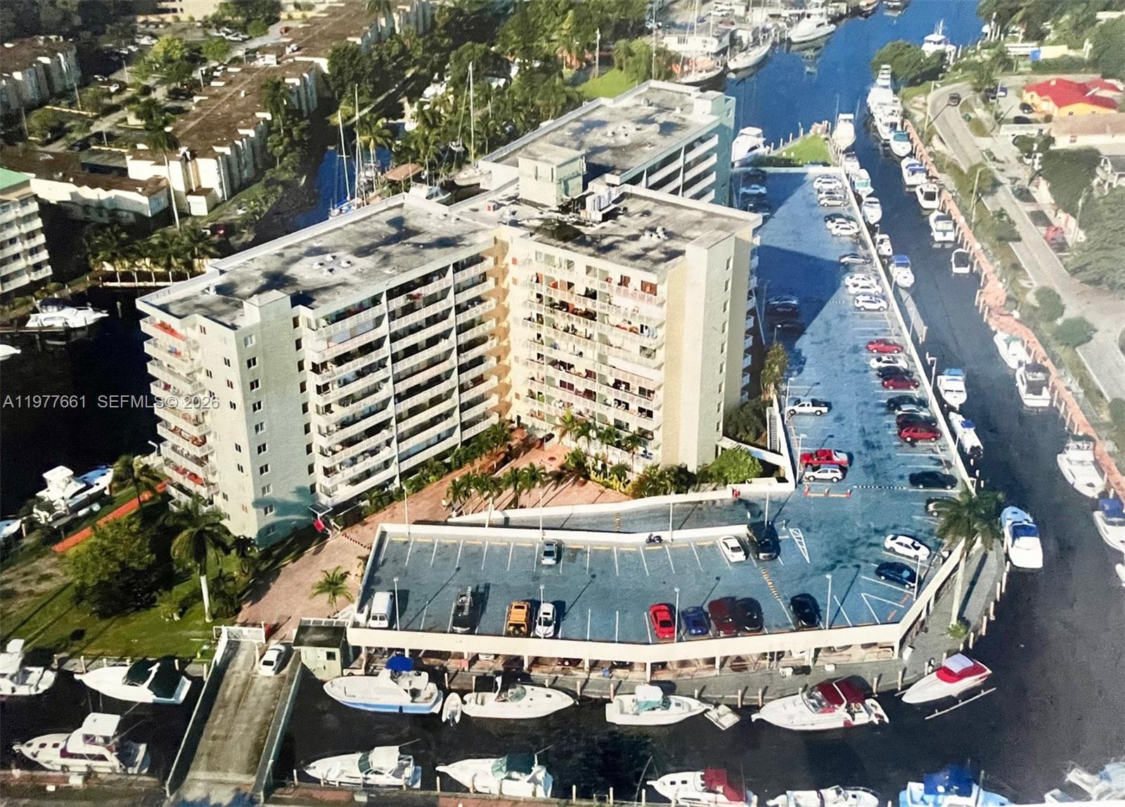 Isla Del Mar Condo