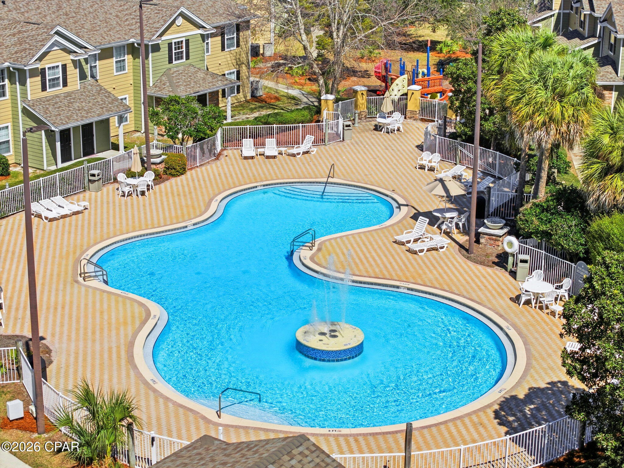 Image 15 For 212 Cape Cod Drive