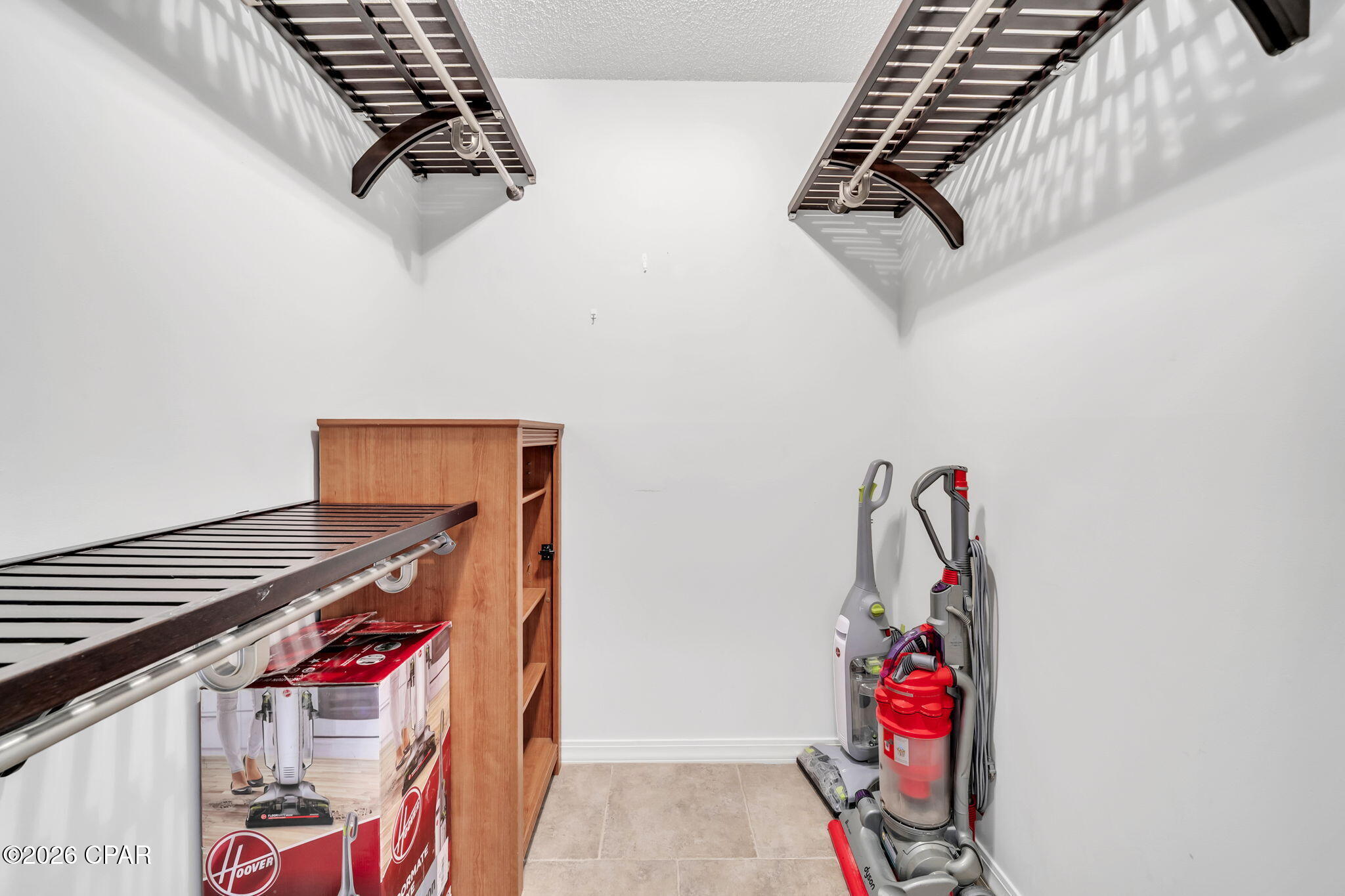 Image 20 For 104 Sandalwood Lane