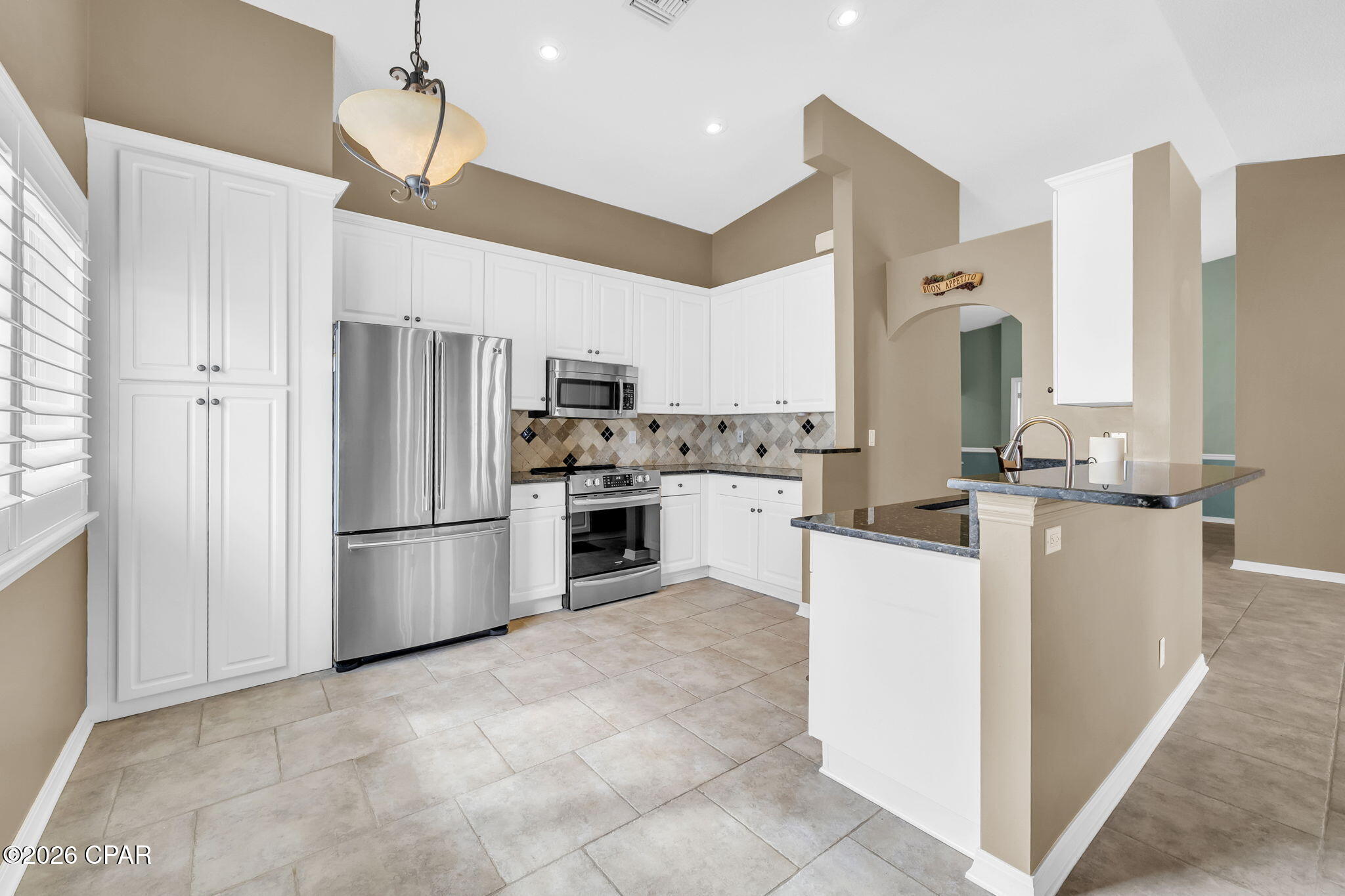 Image 7 For 104 Sandalwood Lane