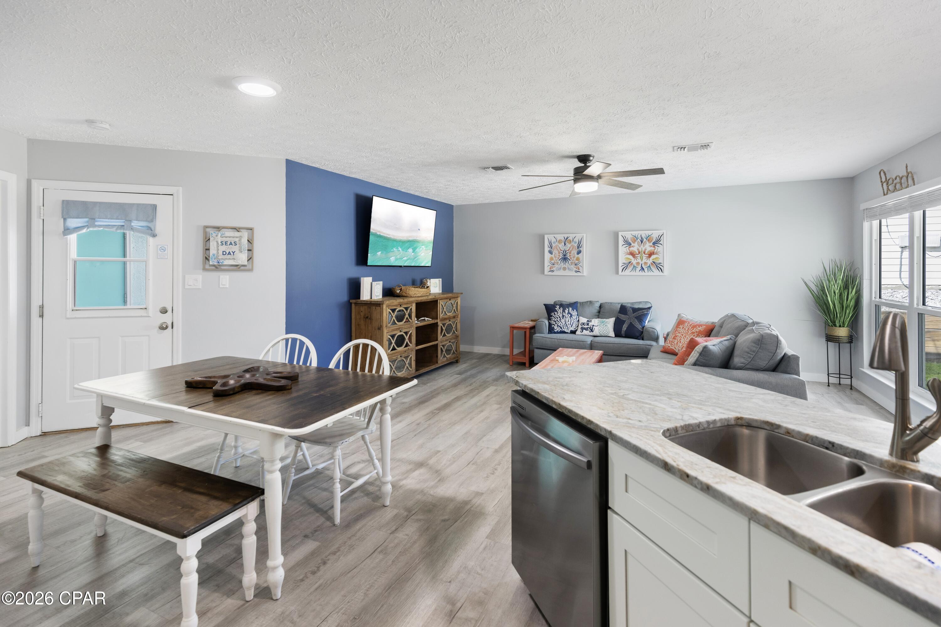 Image 10 For 21401 Hilltop Avenue