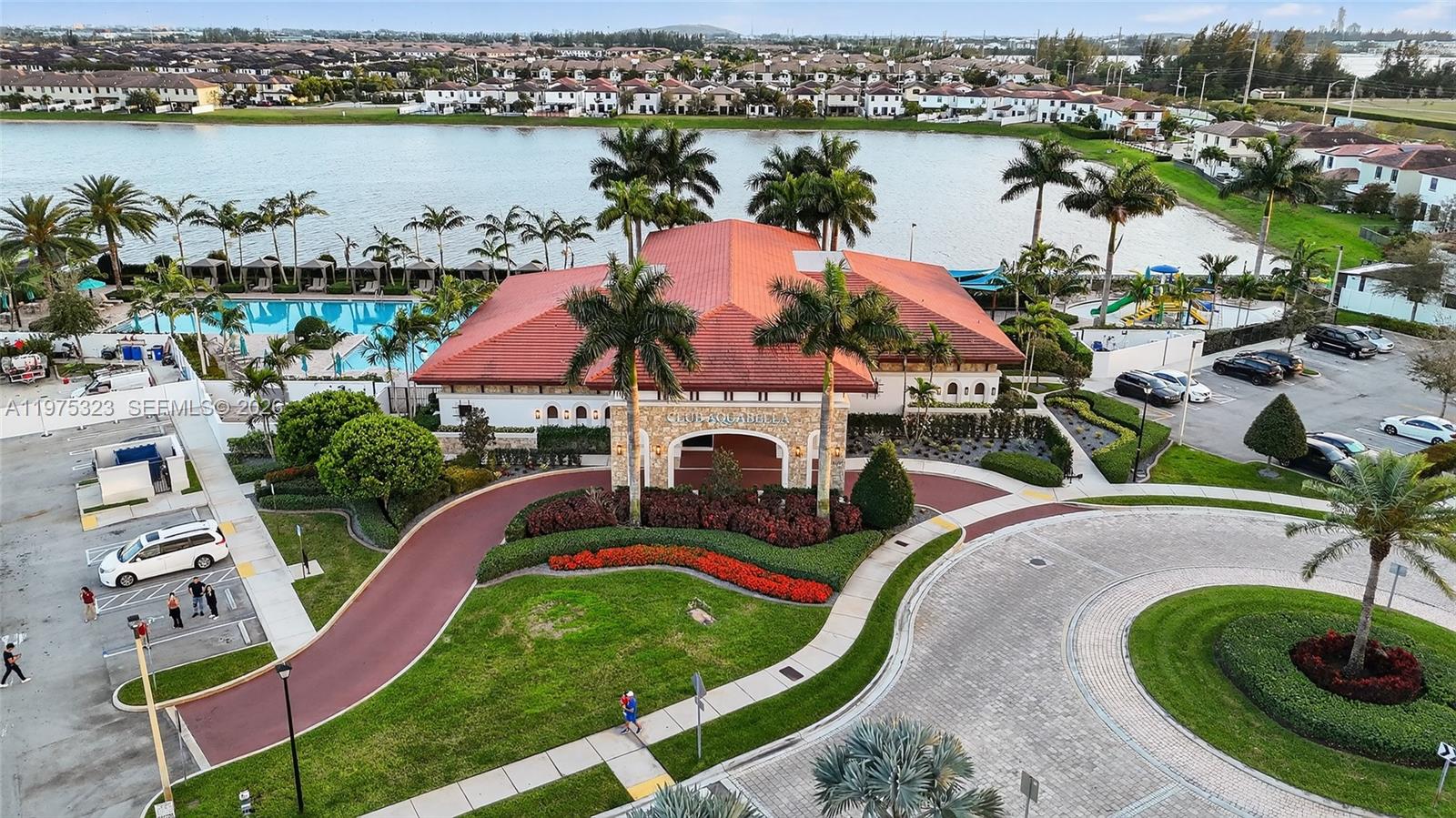 Aquabella Section One