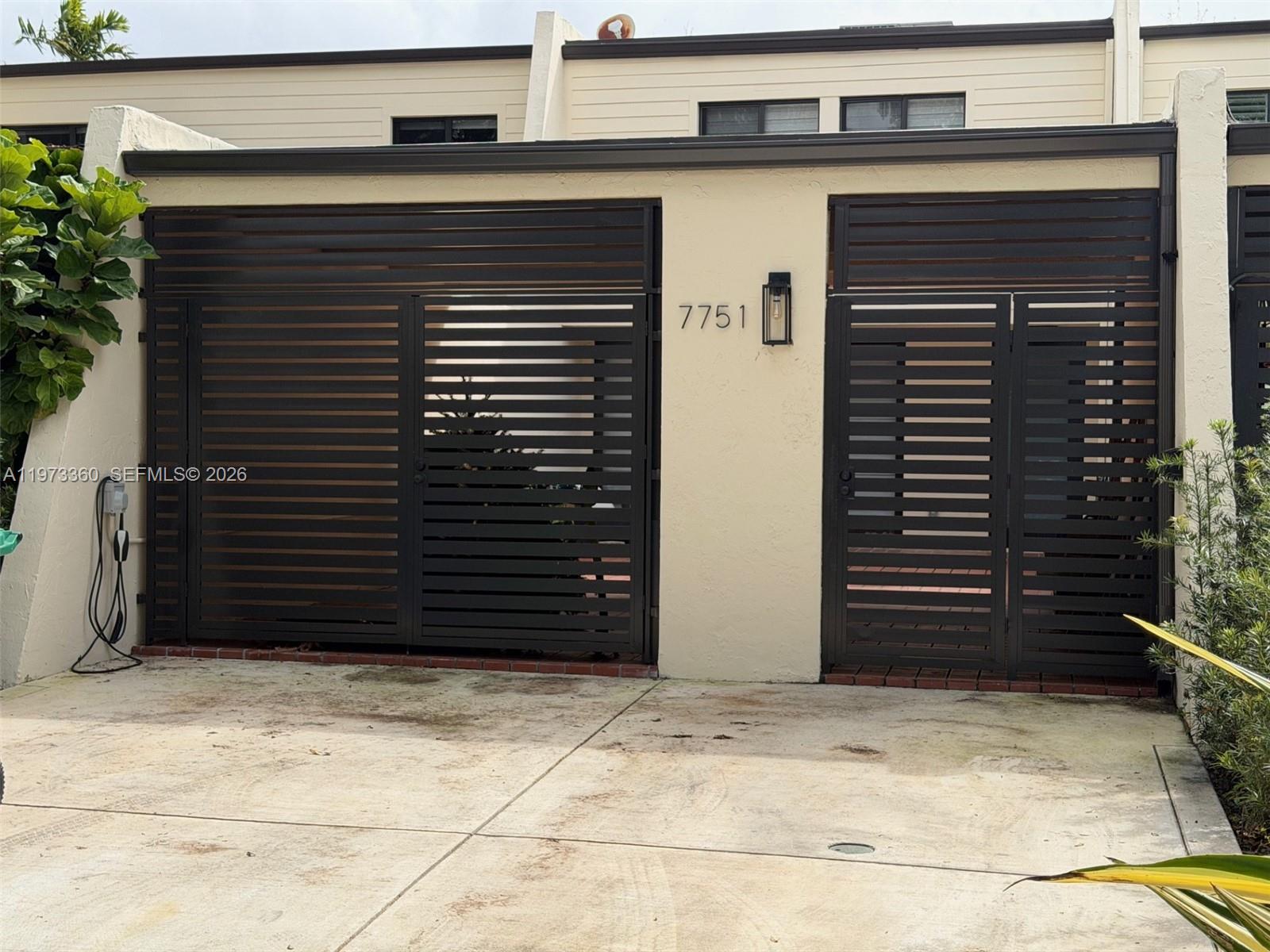 Sunset Park Lake Villas S