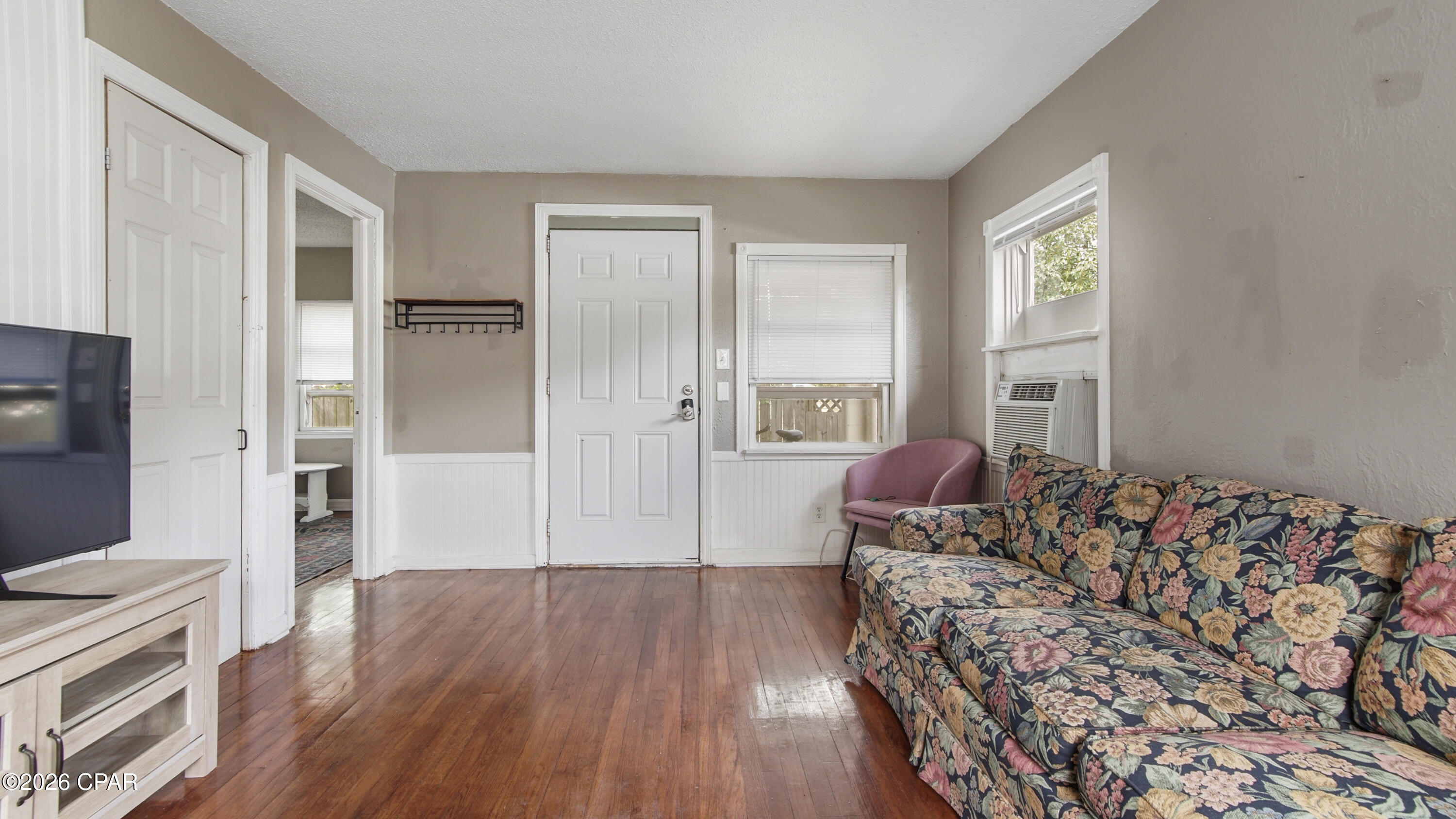 Image 20 For 304 Allen Avenue