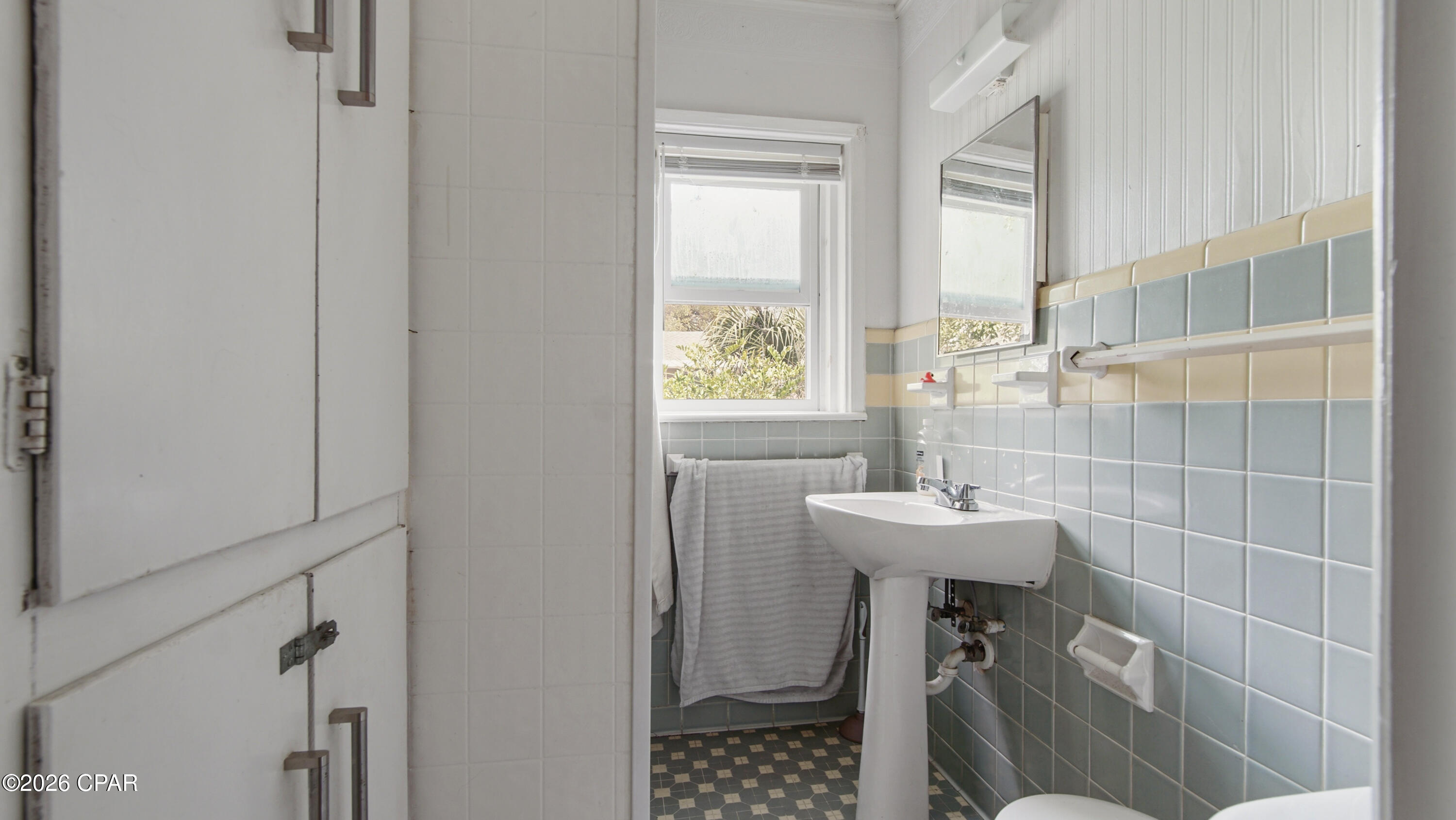 Image 39 For 304 Allen Avenue