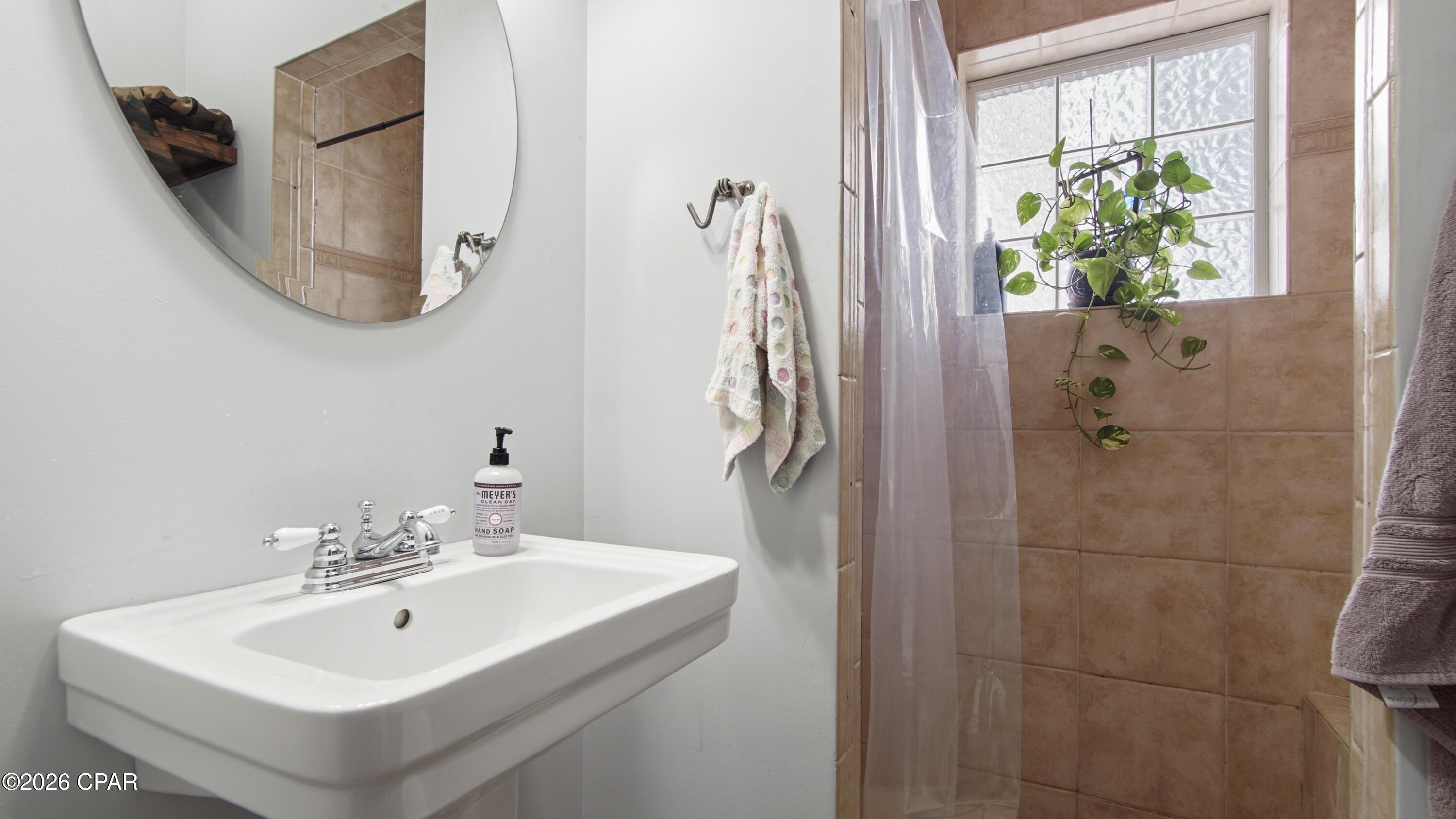 Image 7 For 304 Allen Avenue