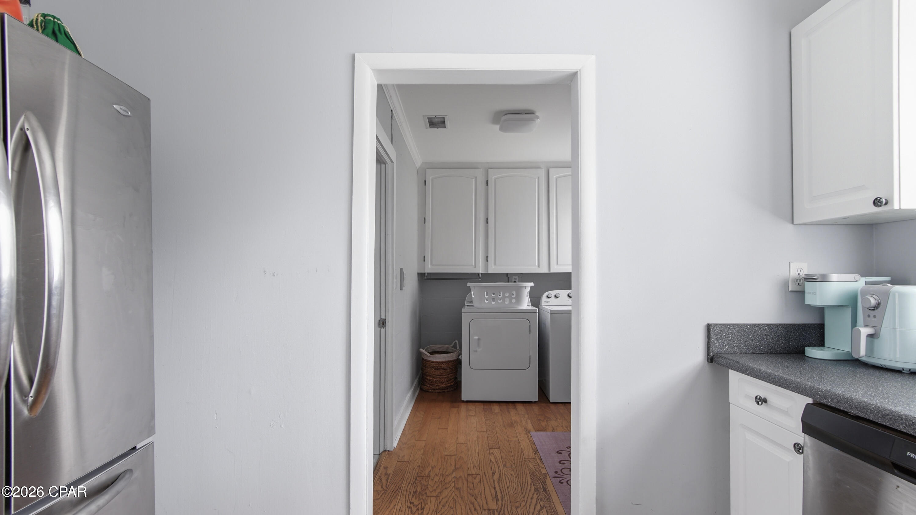 Image 9 For 304 Allen Avenue