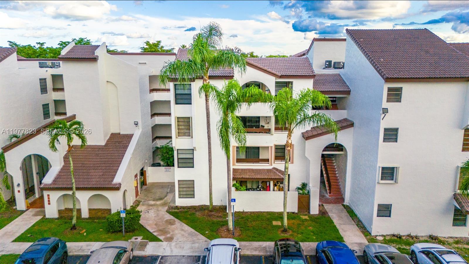 Kenland Pointe Condo II