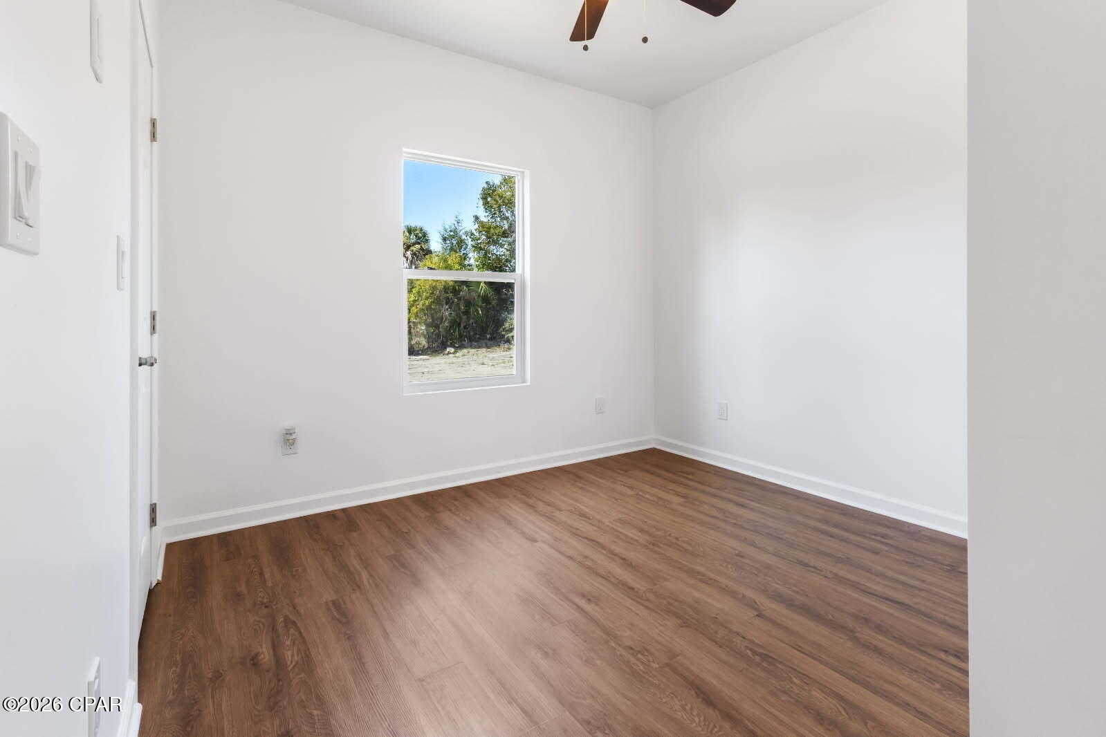 Image 23 For 715 Cactus Avenue