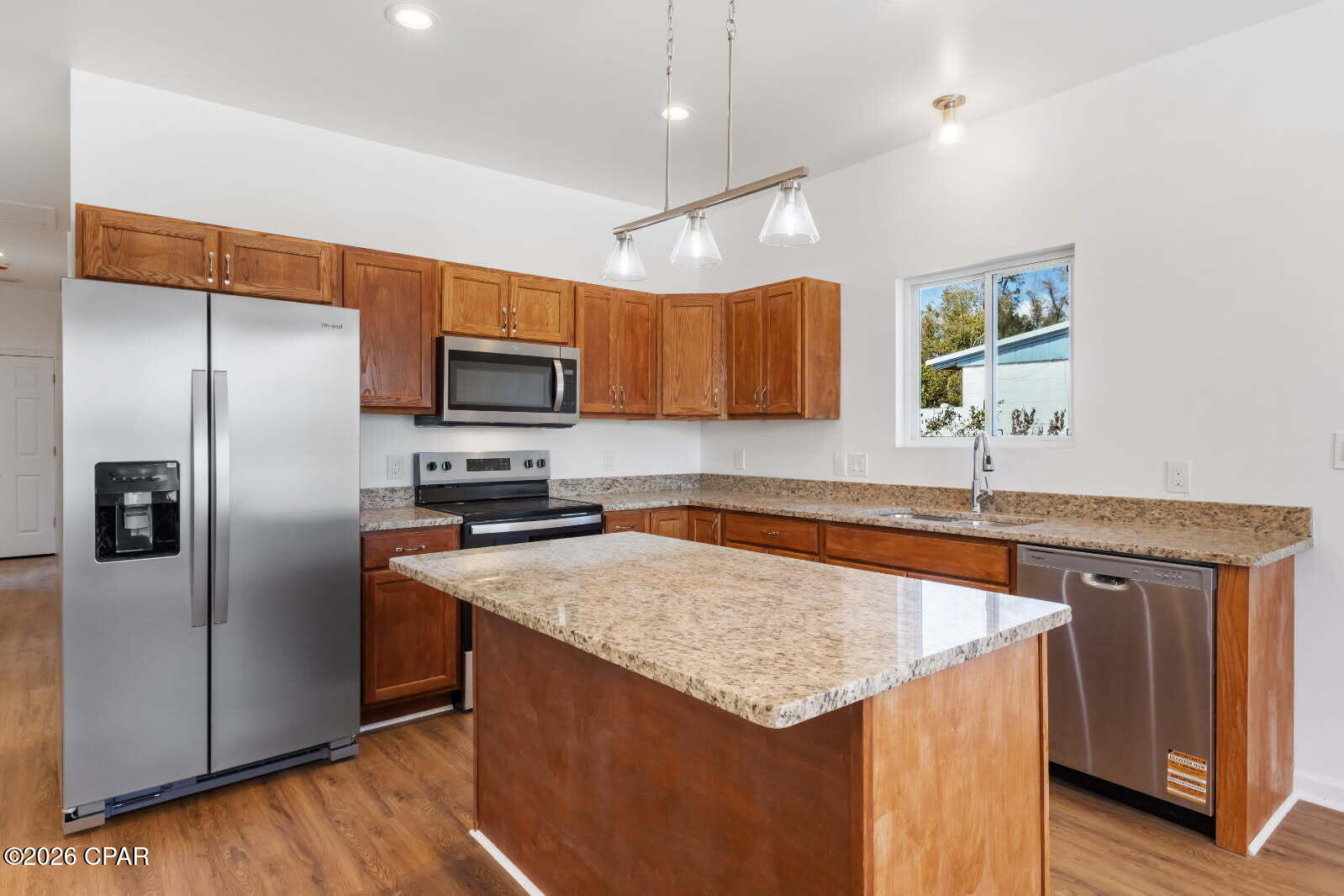 Image 38 For 715 Cactus Avenue