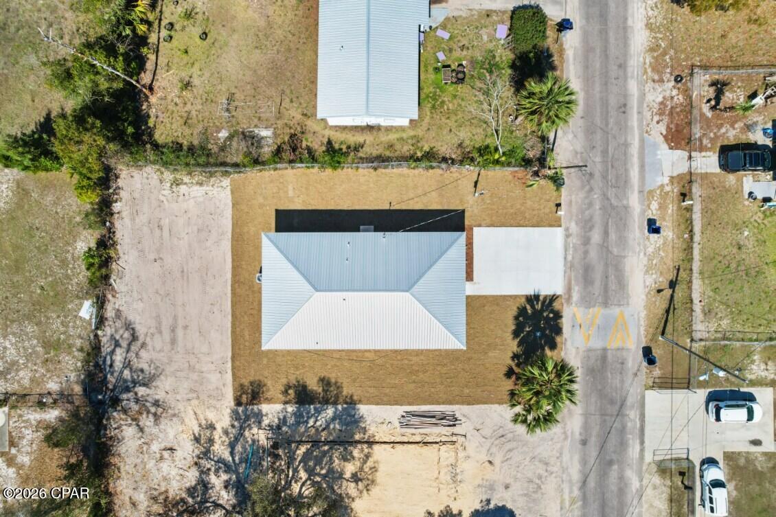 Image 39 For 715 Cactus Avenue