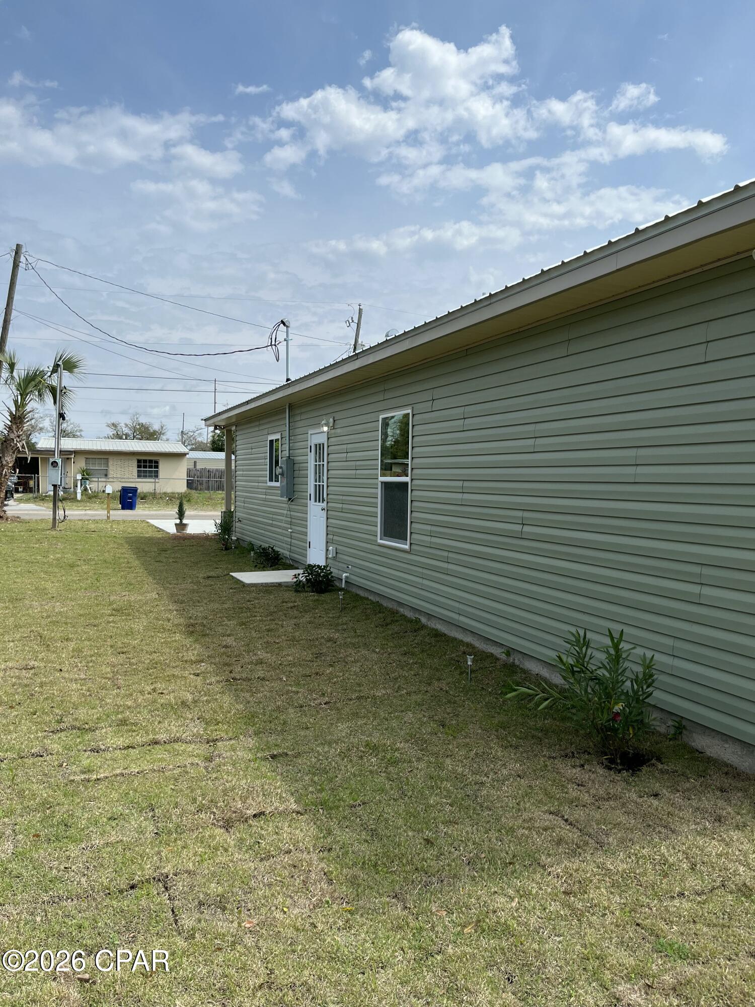 Image 58 For 715 Cactus Avenue